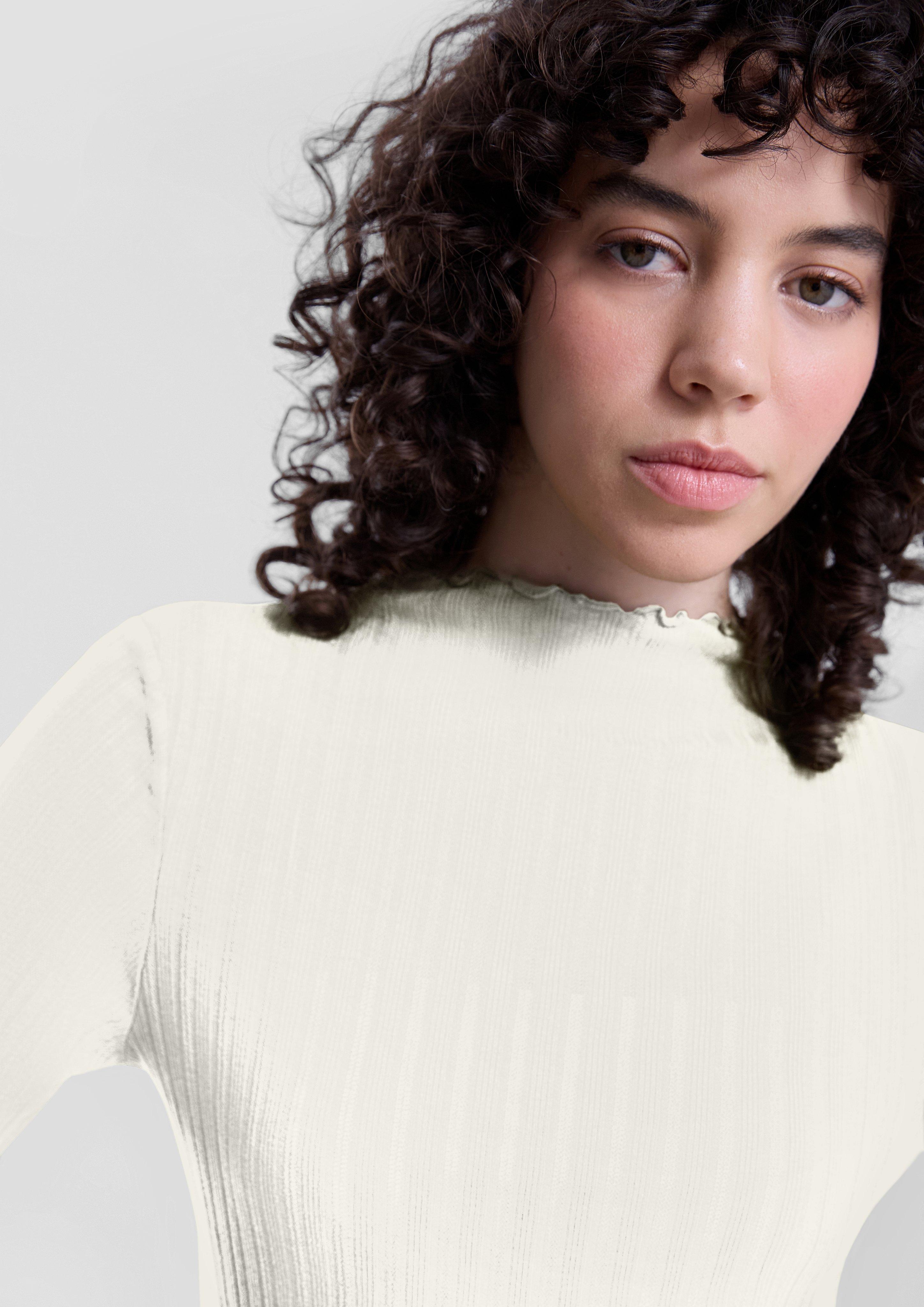 T-shirt in 0200, 4925 & 9999