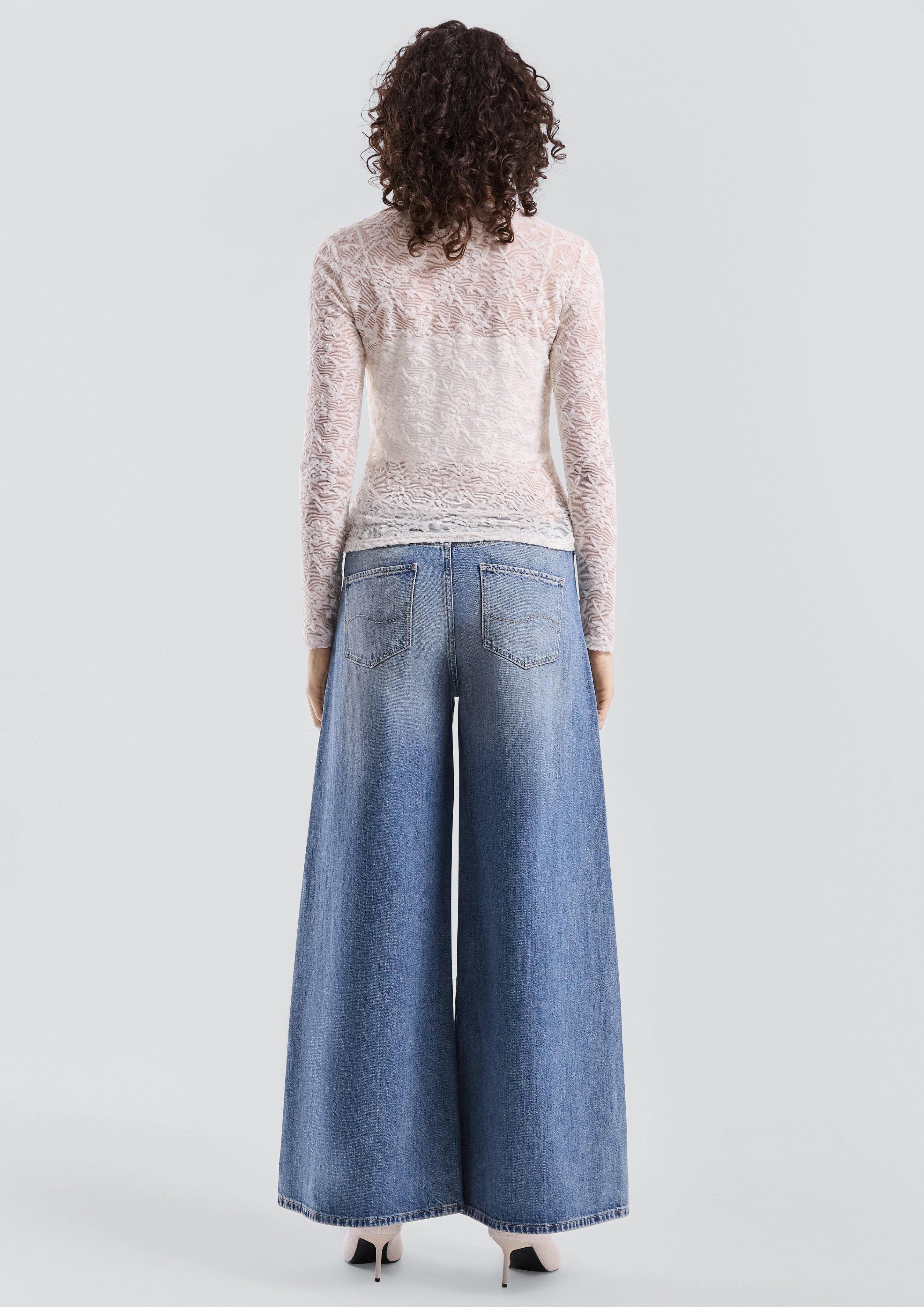 T-shirt in 0200 & 9999