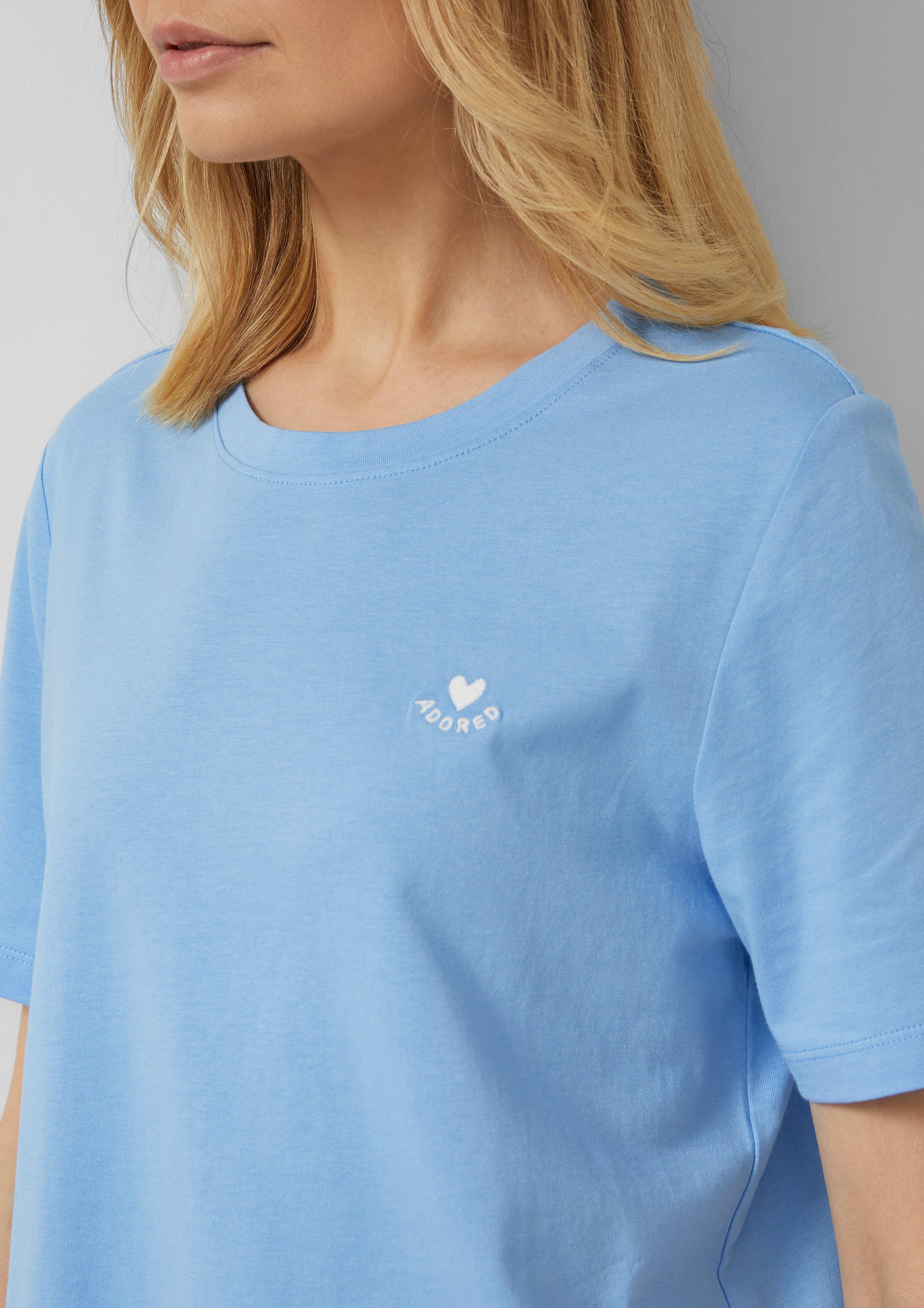 T-Shirt in 51D0 & 99D0