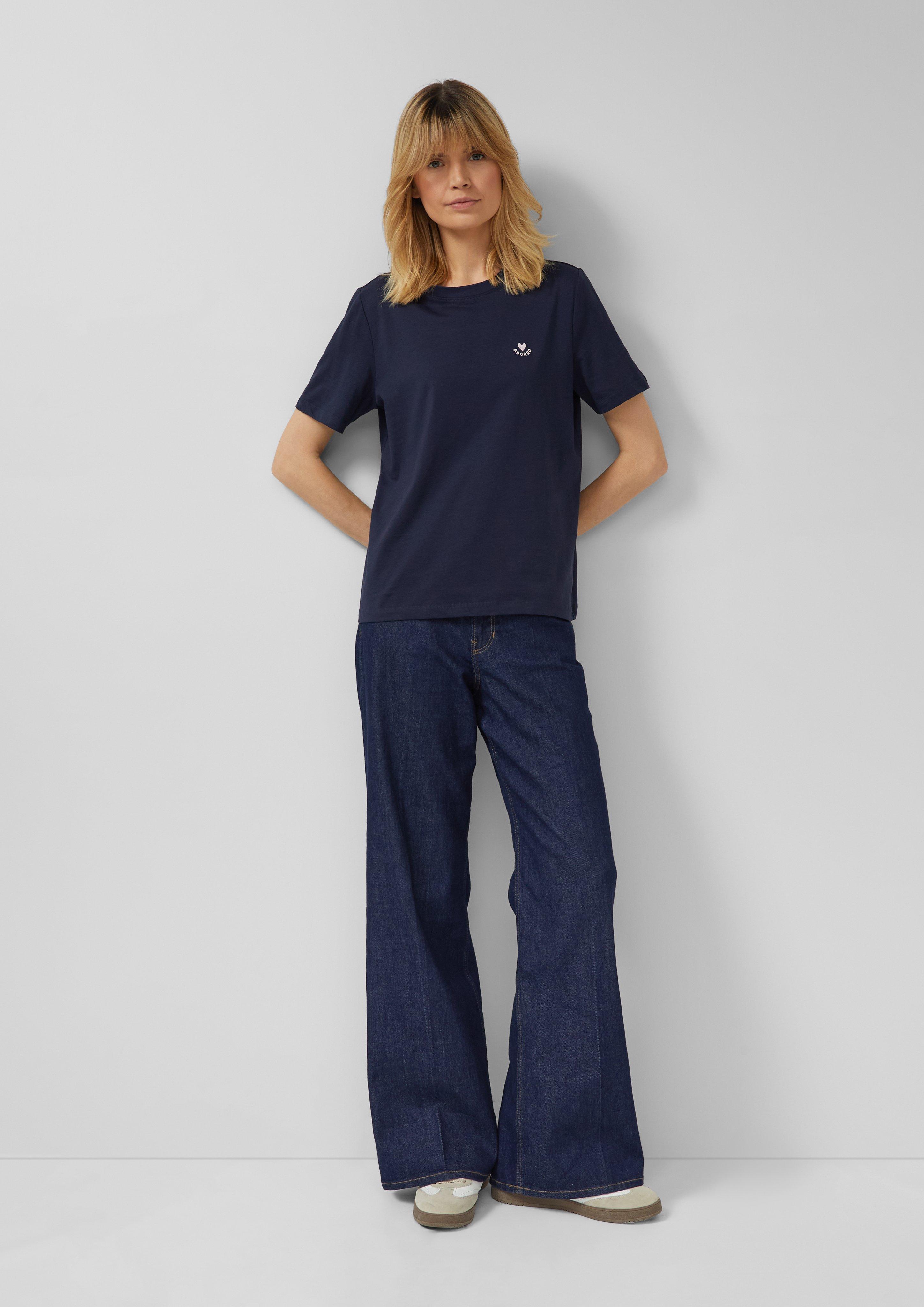 T-Shirt in 59D0 & 99D0