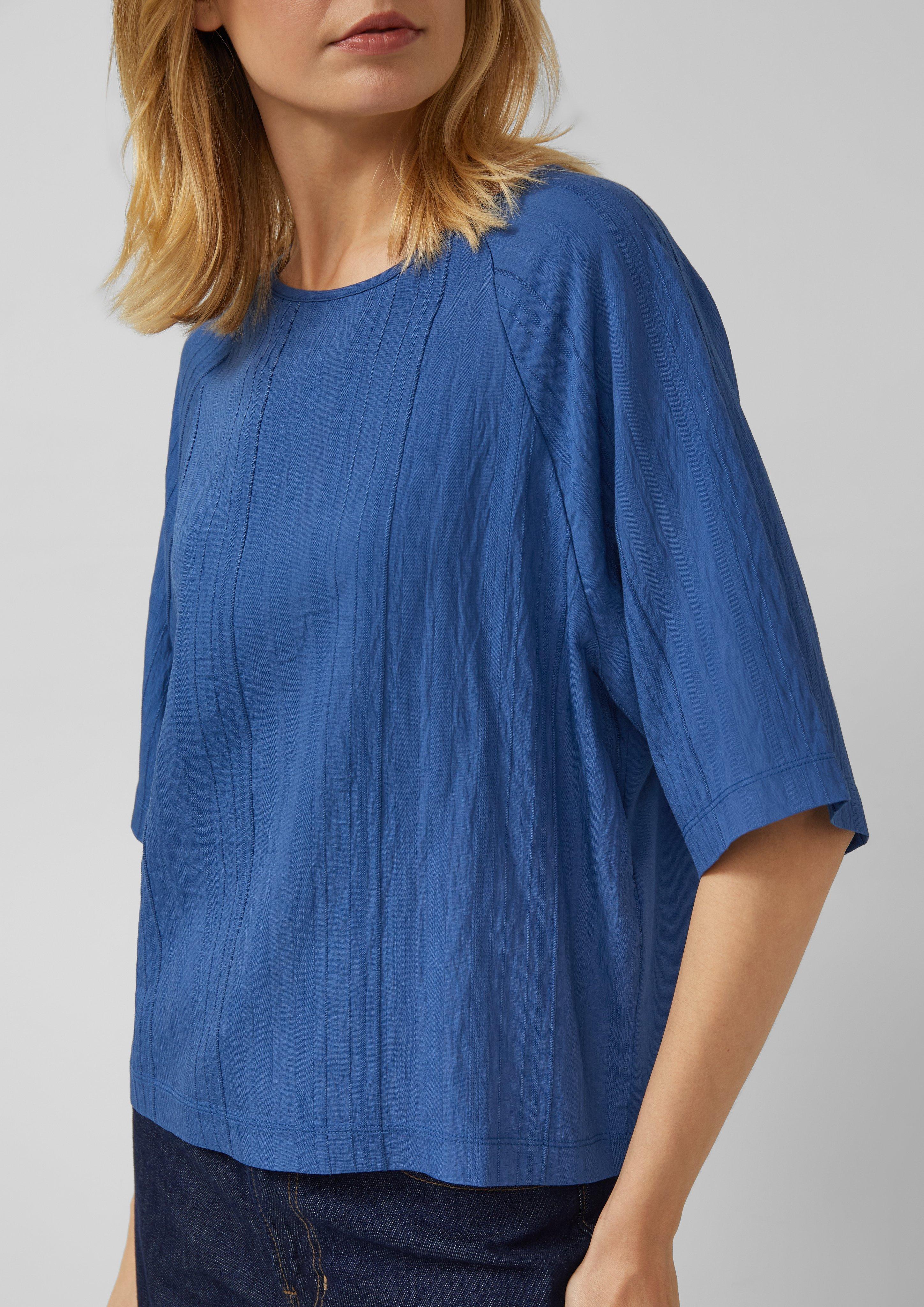 T-Shirt in 5527, 5141 & 8000