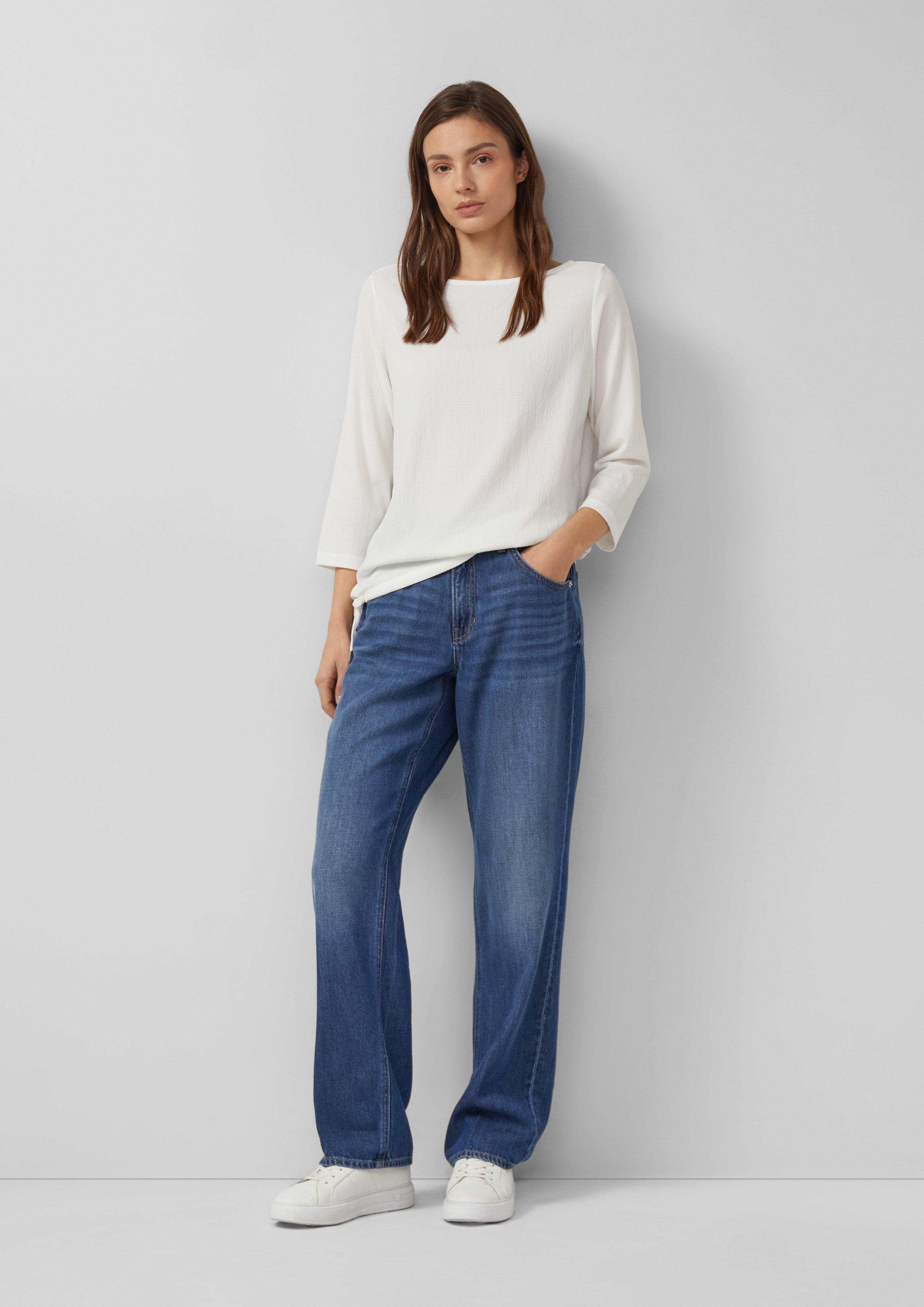 T-Shirt in 0210, 55A1 & 72A1