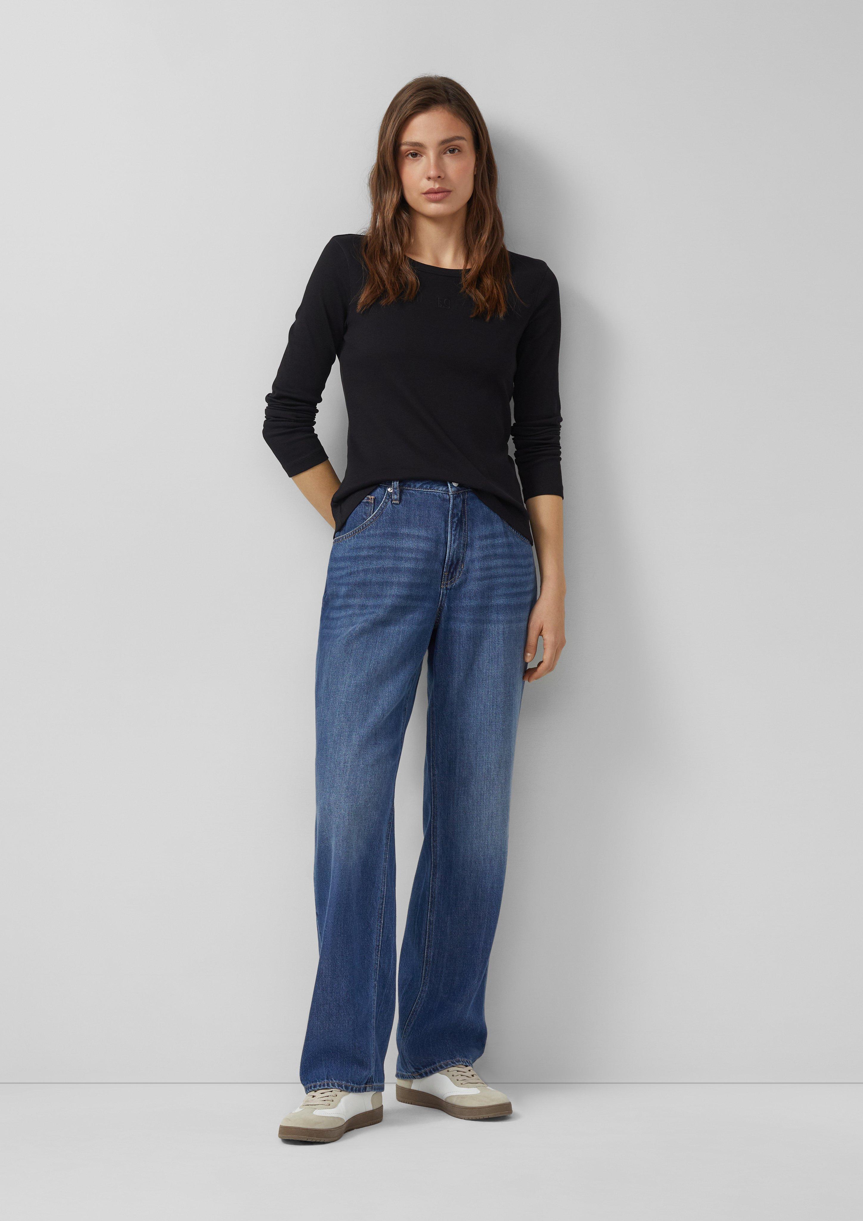 T-Shirt in 9999, 7269, 0210, 5141 & 5959