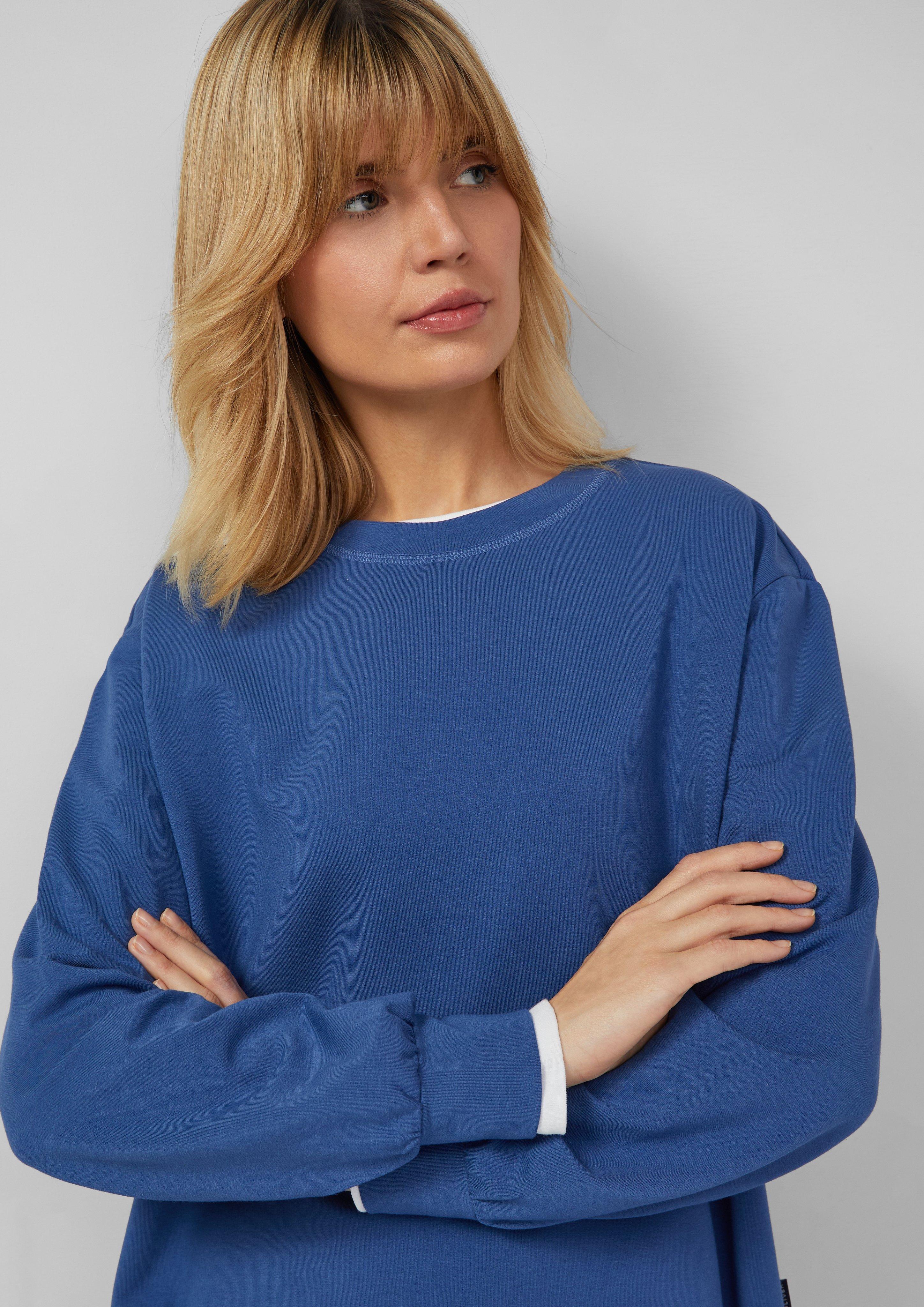 Sweatshirt in 5527 & 8000