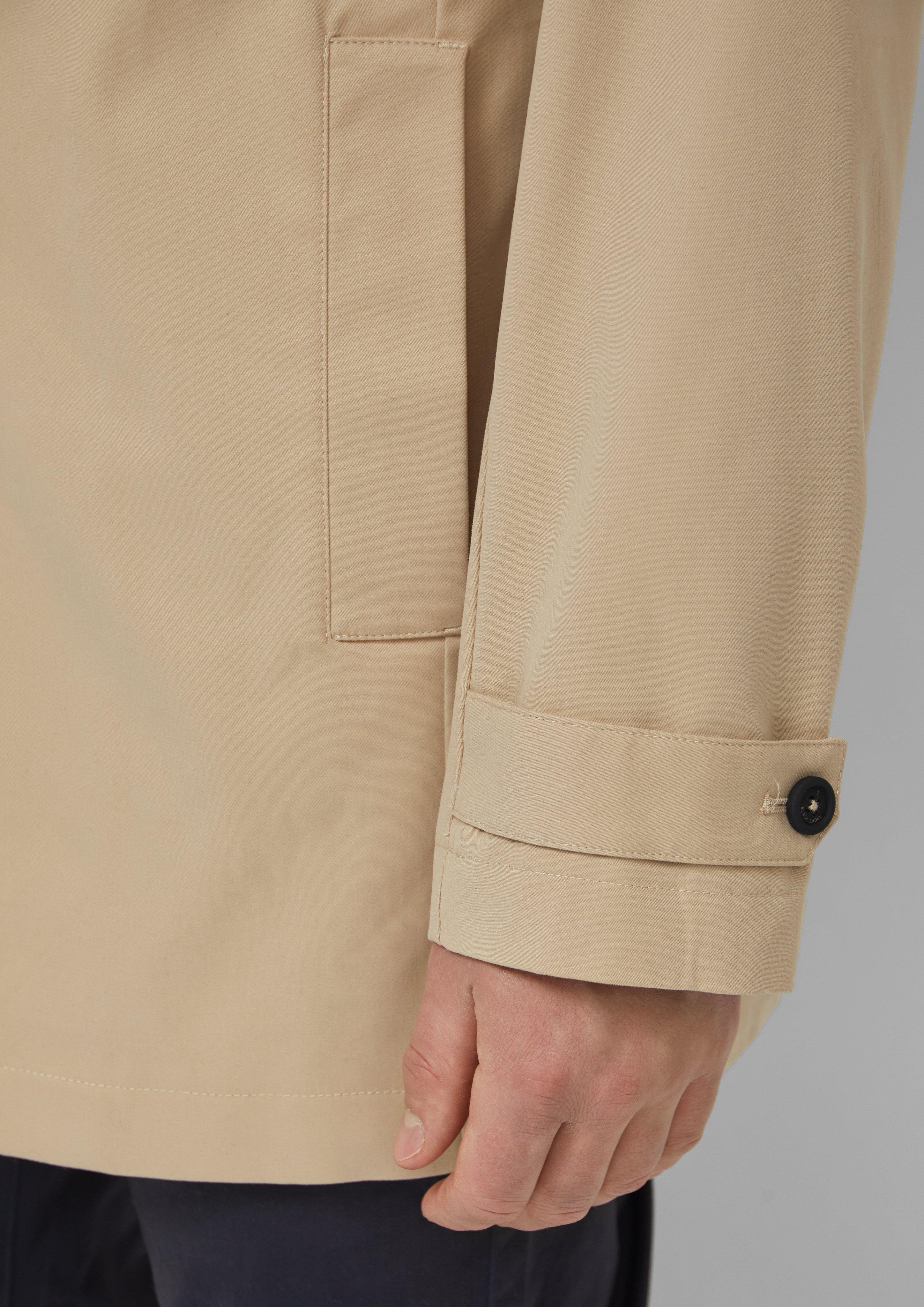 Outdoor coat in 8400 & 9865