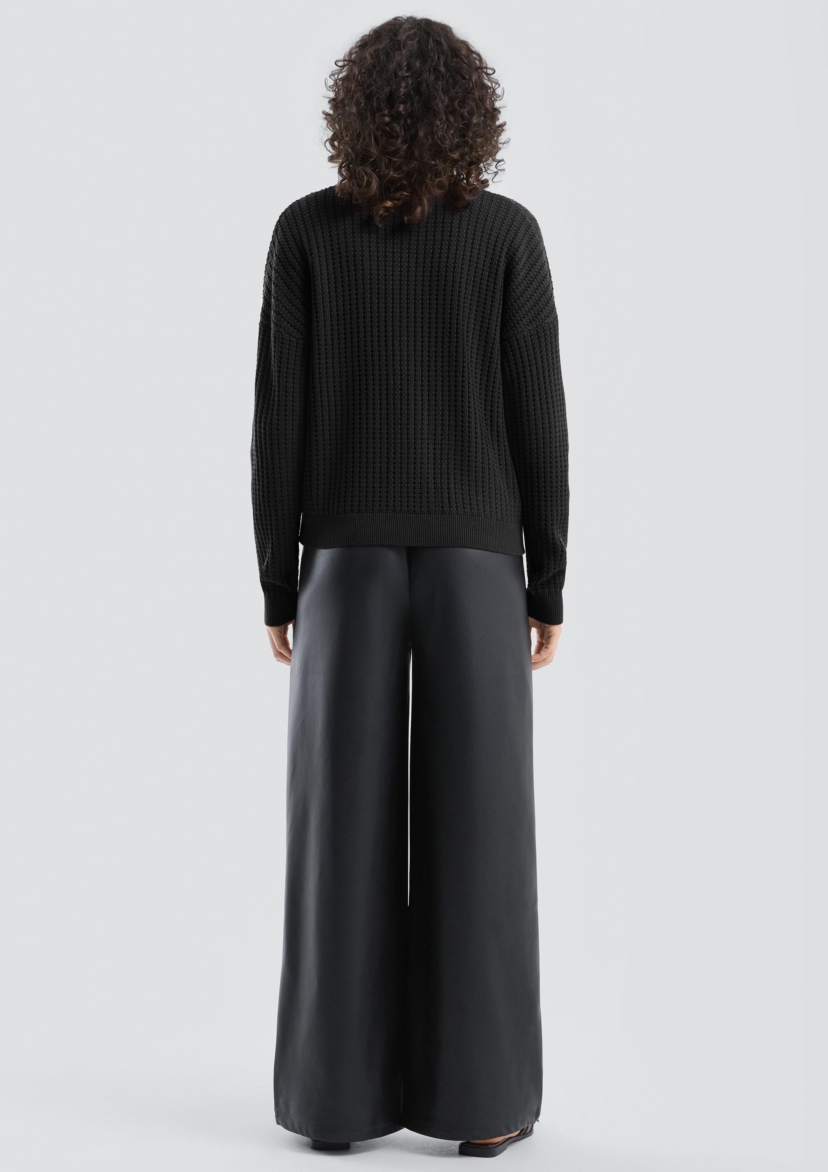 Cardigan in 9999 & 4925