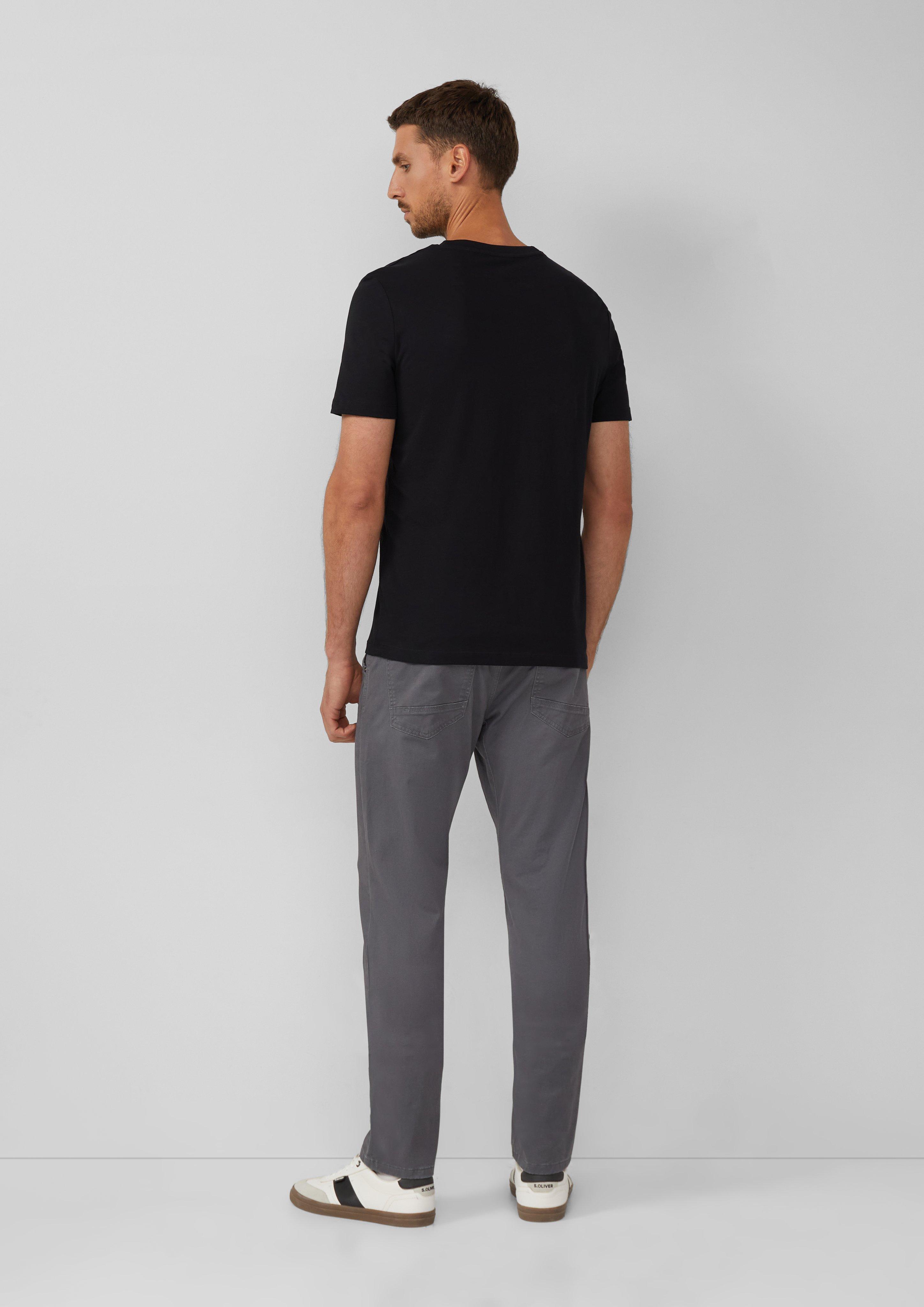 T-shirt in 9999 & 0100