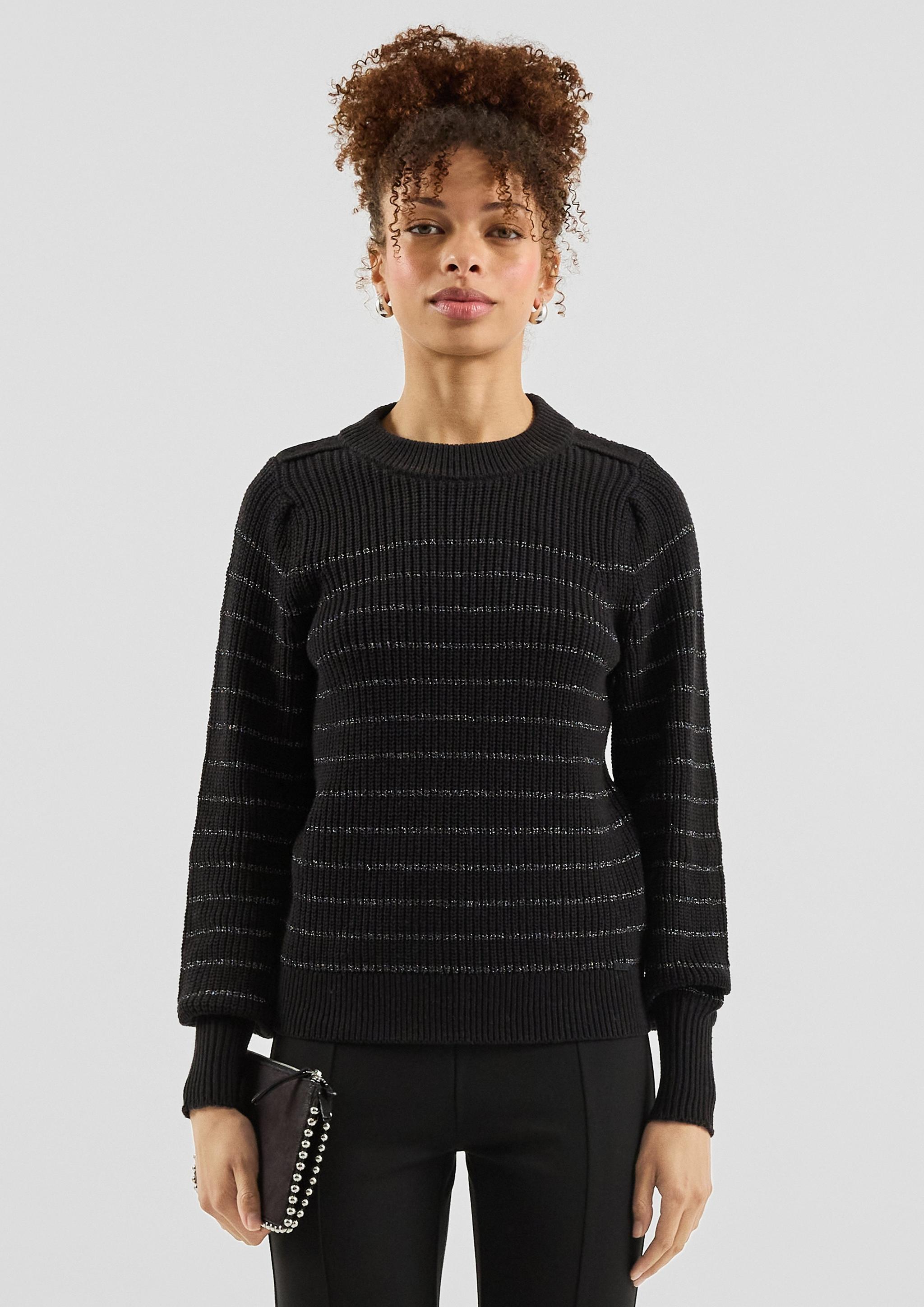 Women Knitted pullover in black by QS
