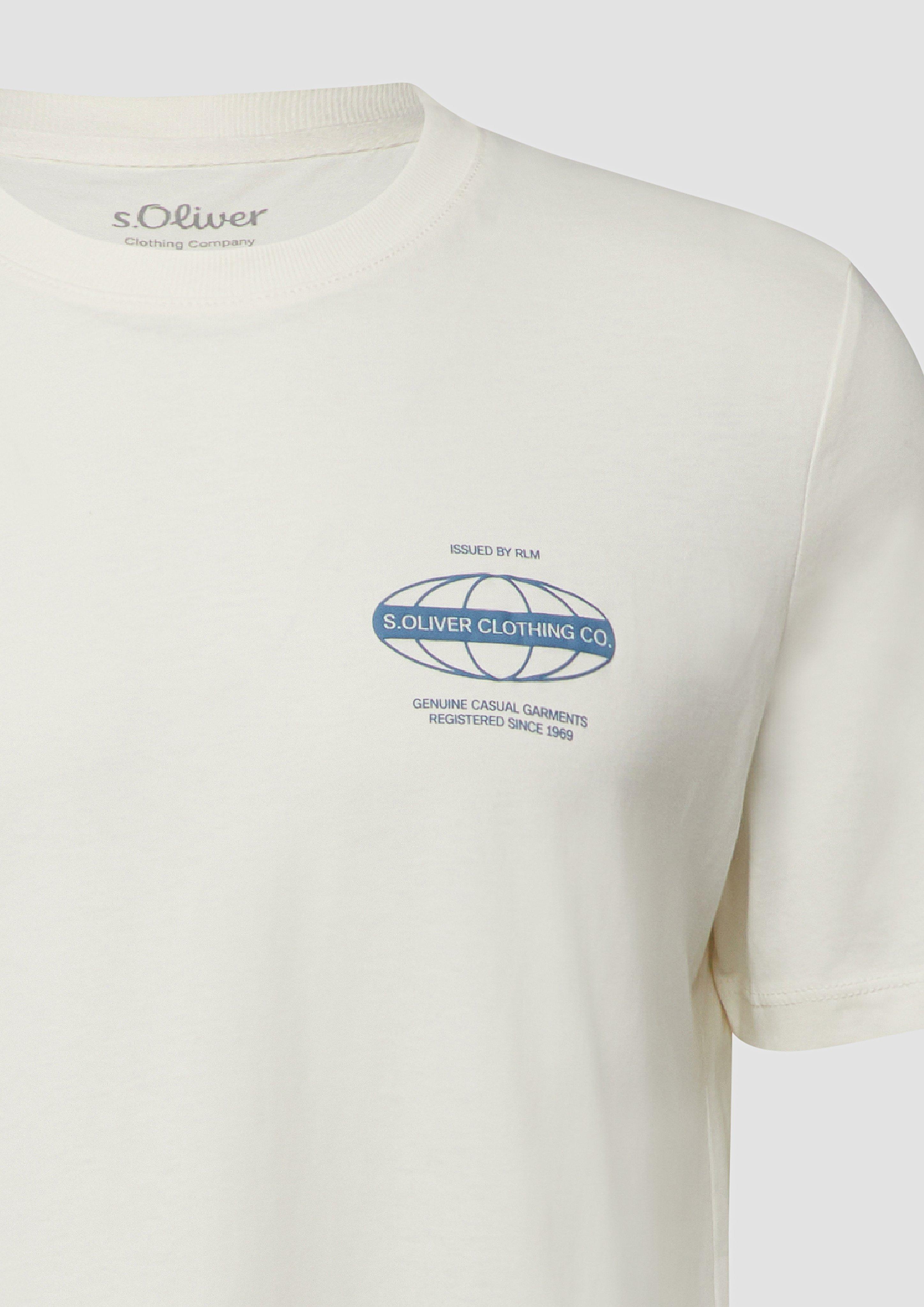 T-shirt in 02D2, 66D2, 66D1, 79D2, 79D1, 59D1, 59D2, 61D1, 62D2 & 62D1