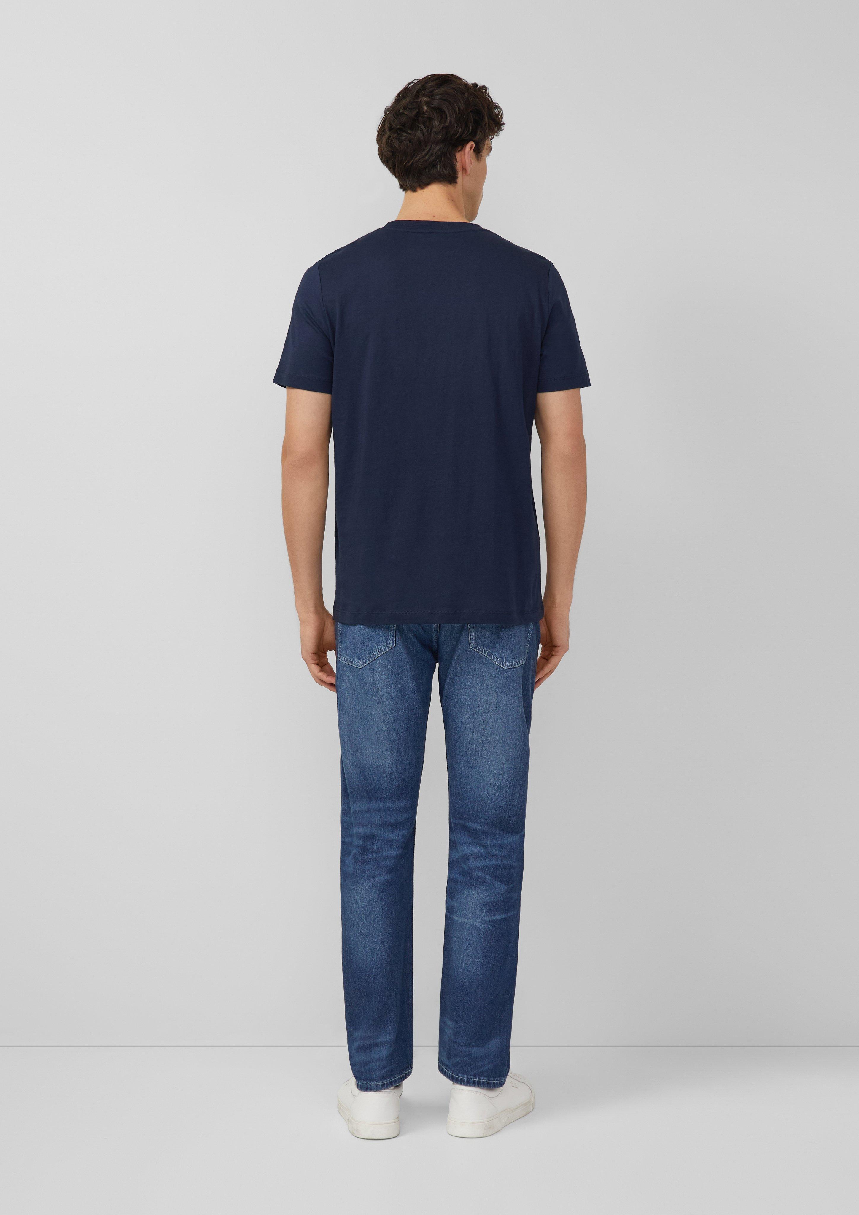 T-shirt in 59D1, 66D2, 66D1, 79D2, 79D1, 59D2, 02D2, 61D1, 62D2 & 62D1