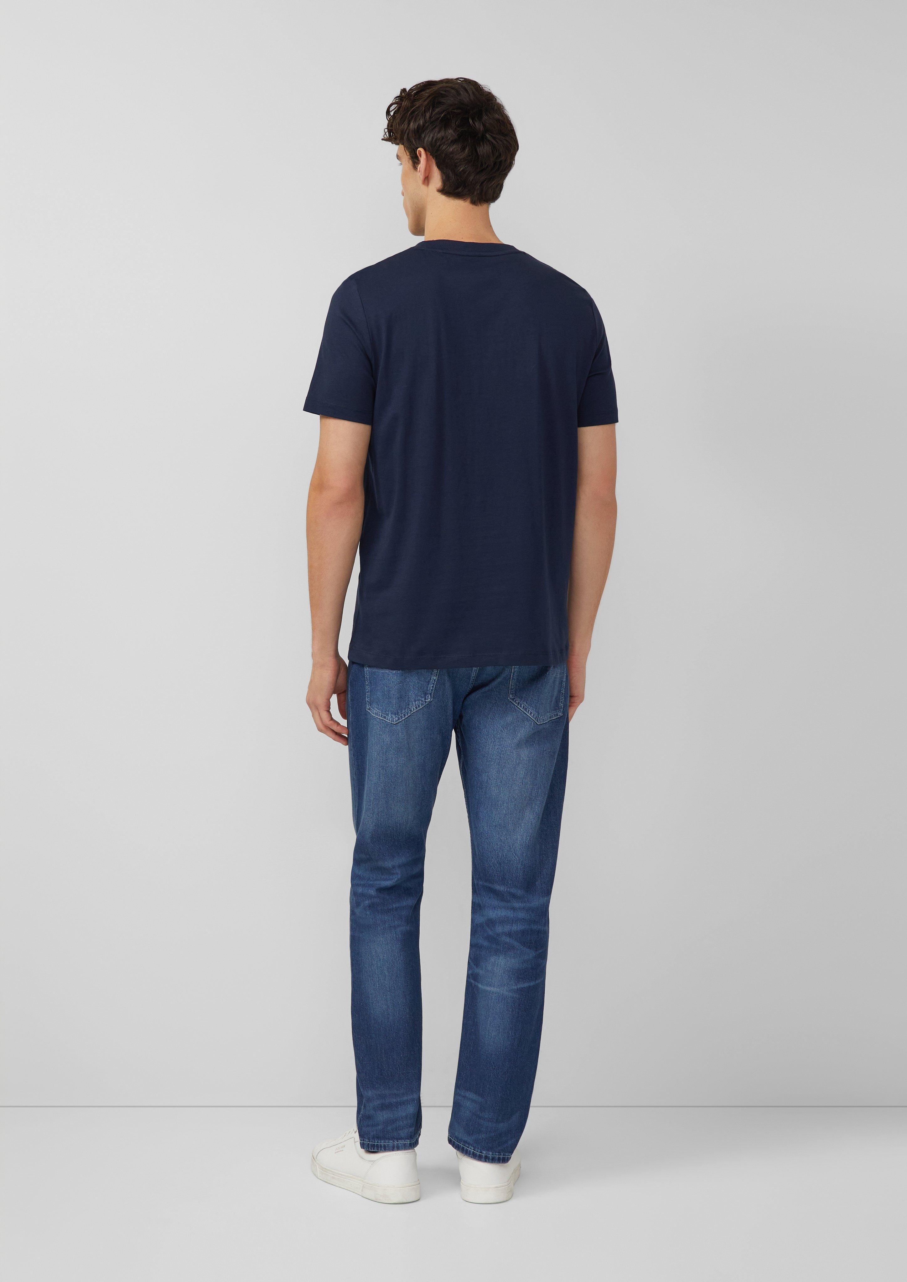 T-shirt in 59D2, 66D2, 66D1, 79D2, 79D1, 59D1, 02D2, 61D1, 62D2 & 62D1