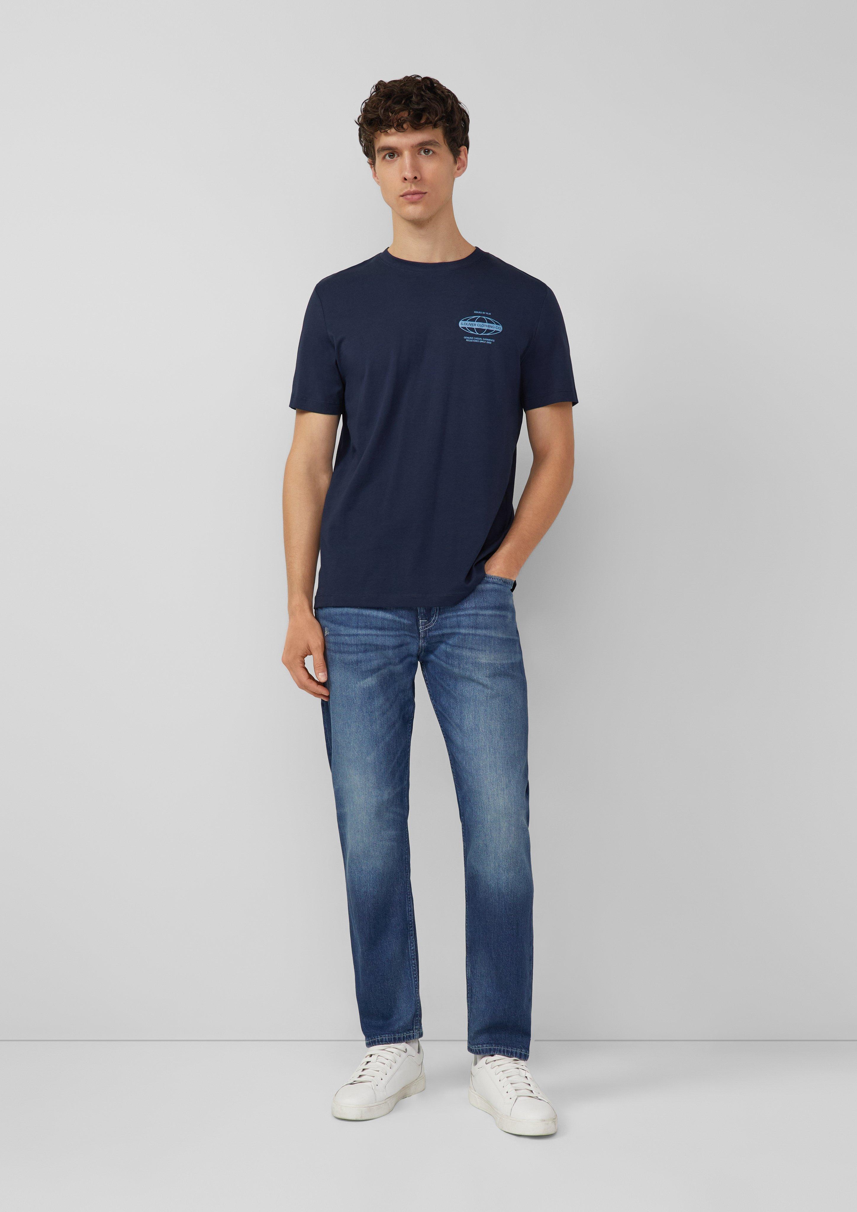 T-shirt in 59D2, 66D2, 66D1, 79D2, 79D1, 59D1, 02D2, 61D1, 62D2 & 62D1