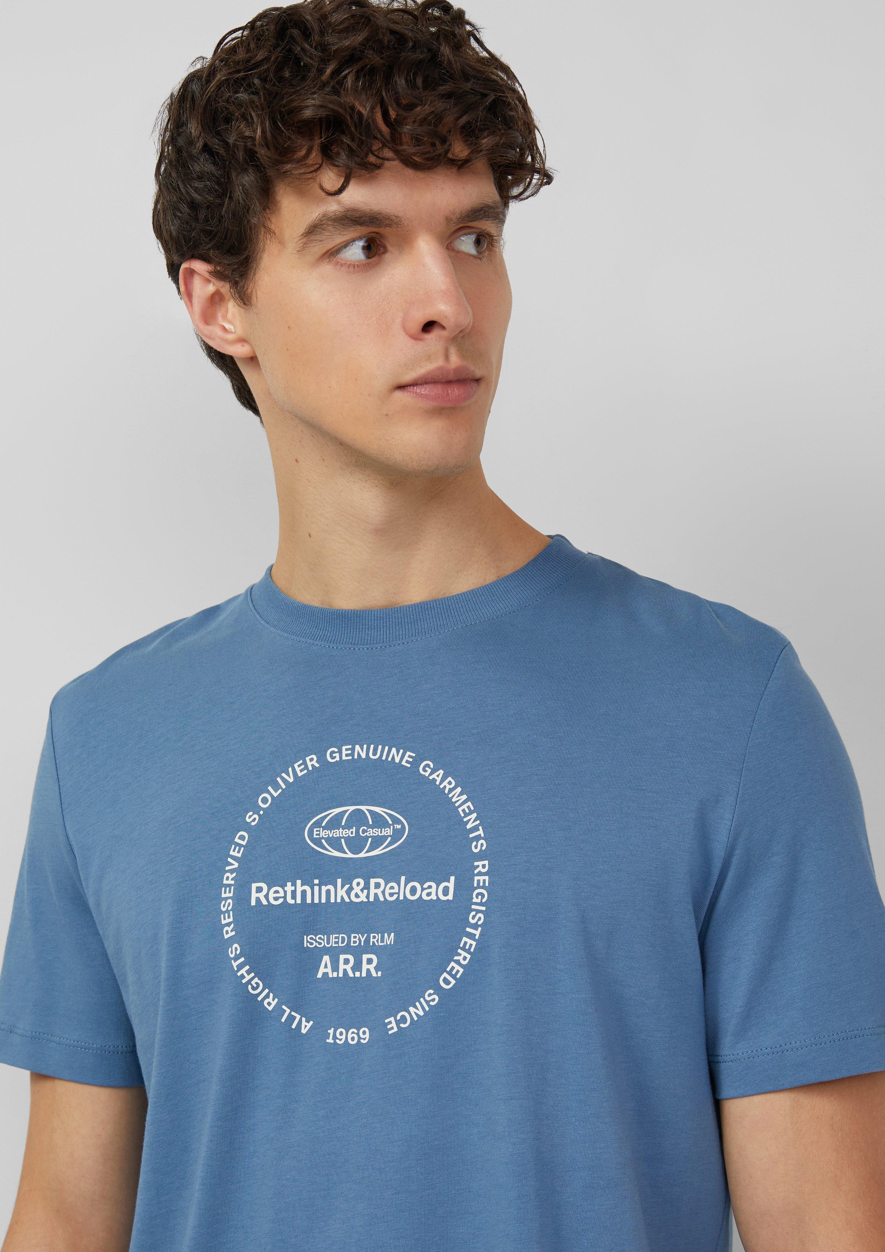 T-shirt in 62D1, 66D2, 66D1, 79D2, 79D1, 59D1, 59D2, 02D2, 61D1 & 62D2