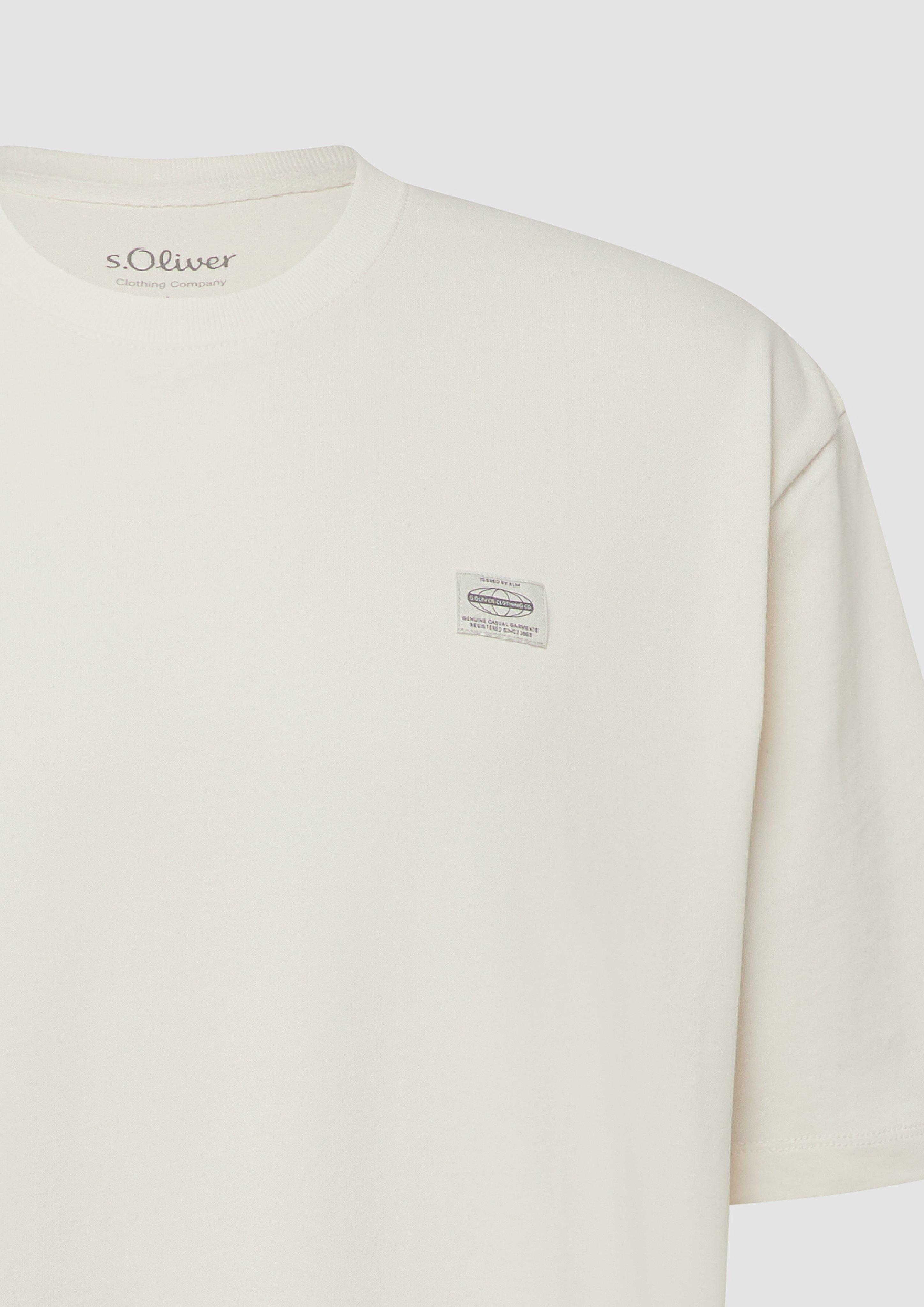 T-shirt in 0200, 6244, 7853, 6122 & 5978