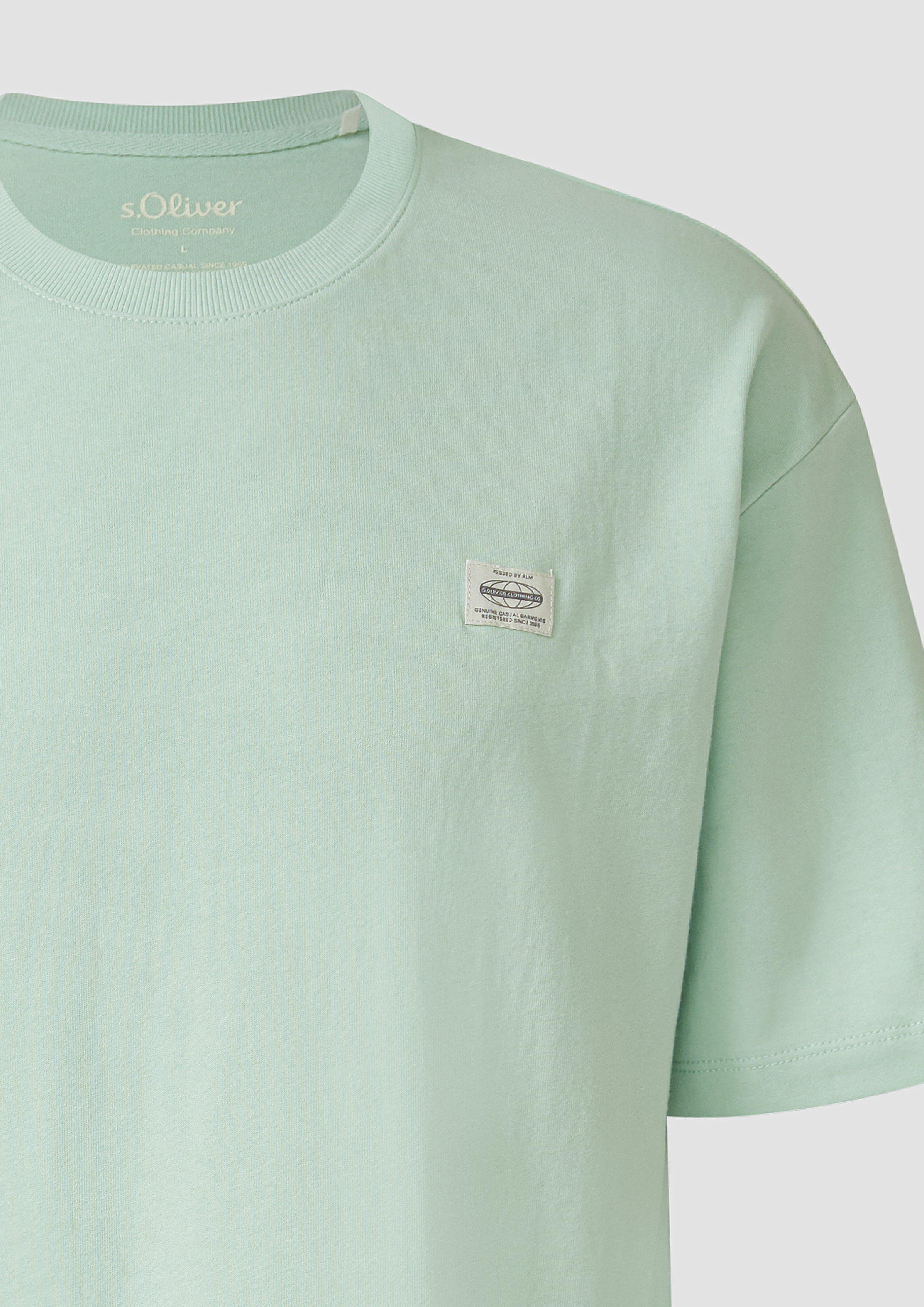 T-shirt in 6122, 6244, 7853, 5978 & 0200