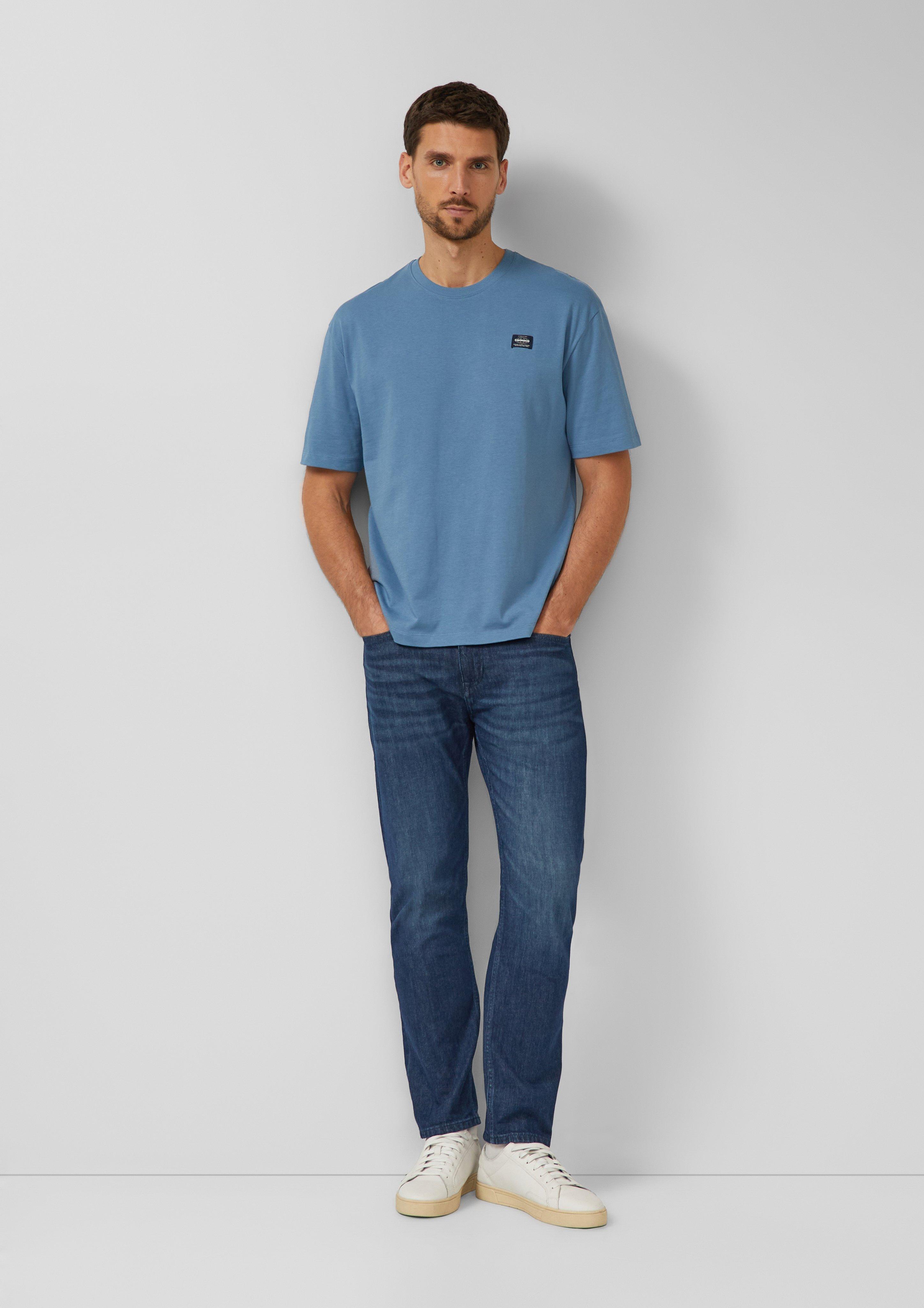 T-shirt in 6244, 7853, 6122, 5978 & 0200