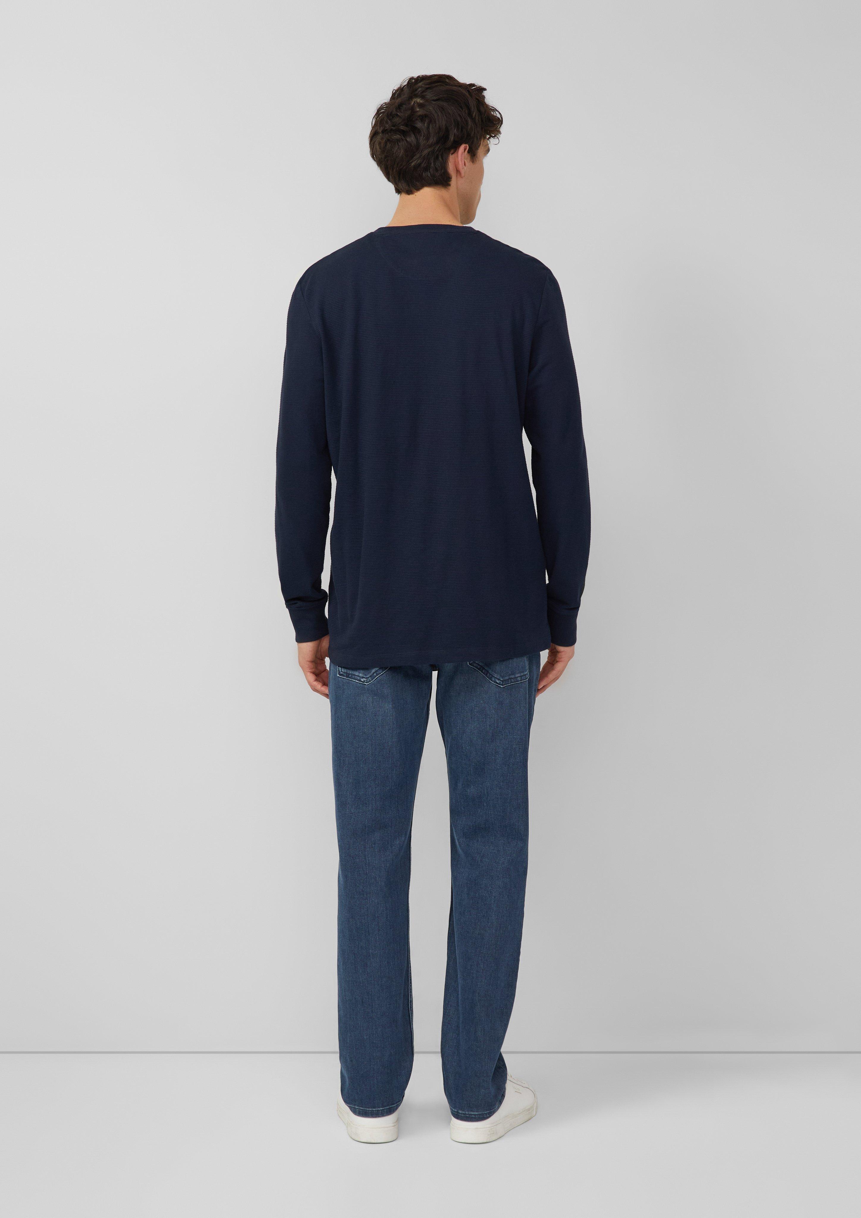 T-shirt in 5978, 0200, 6244 & 7983