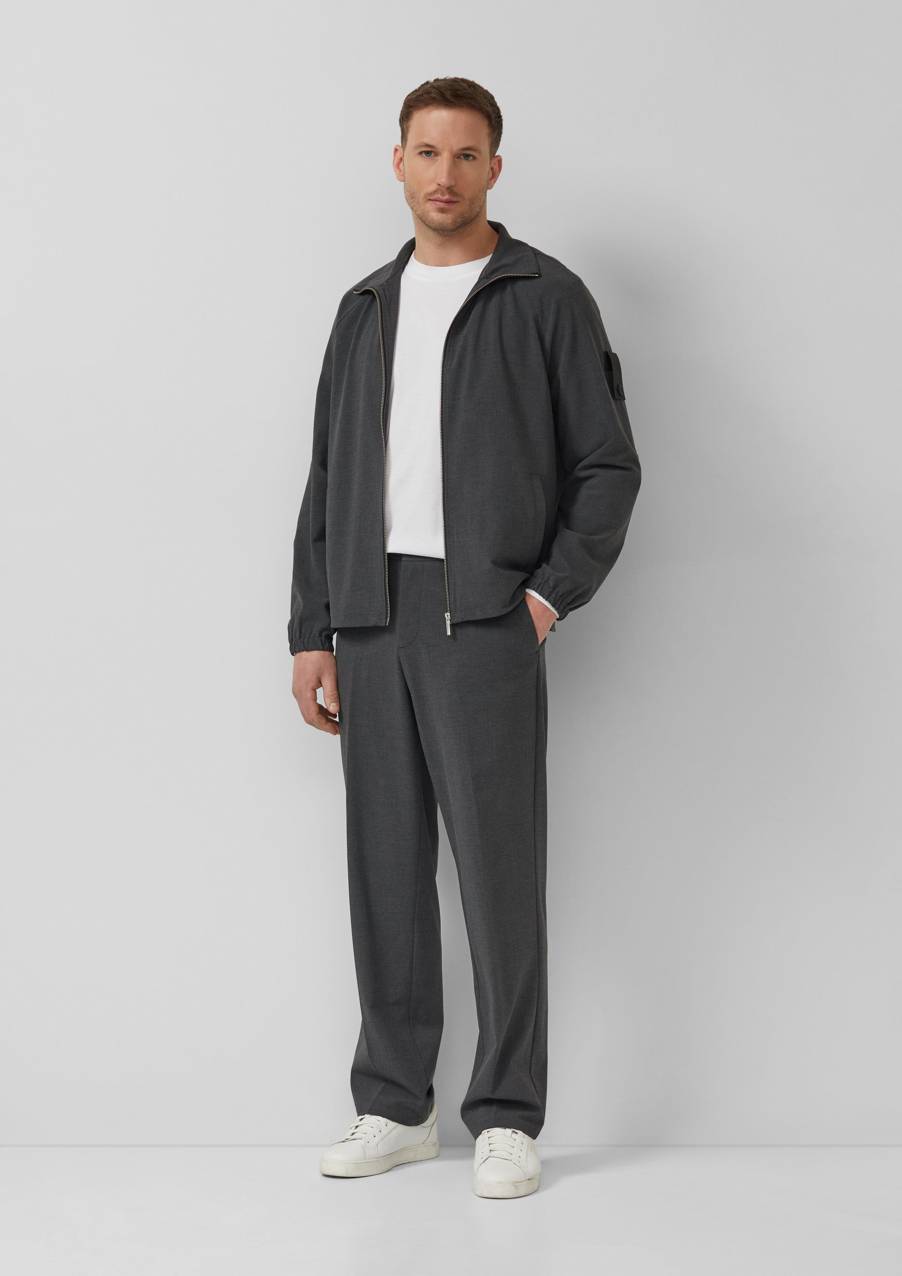 T-Shirt in 0100 & 5920