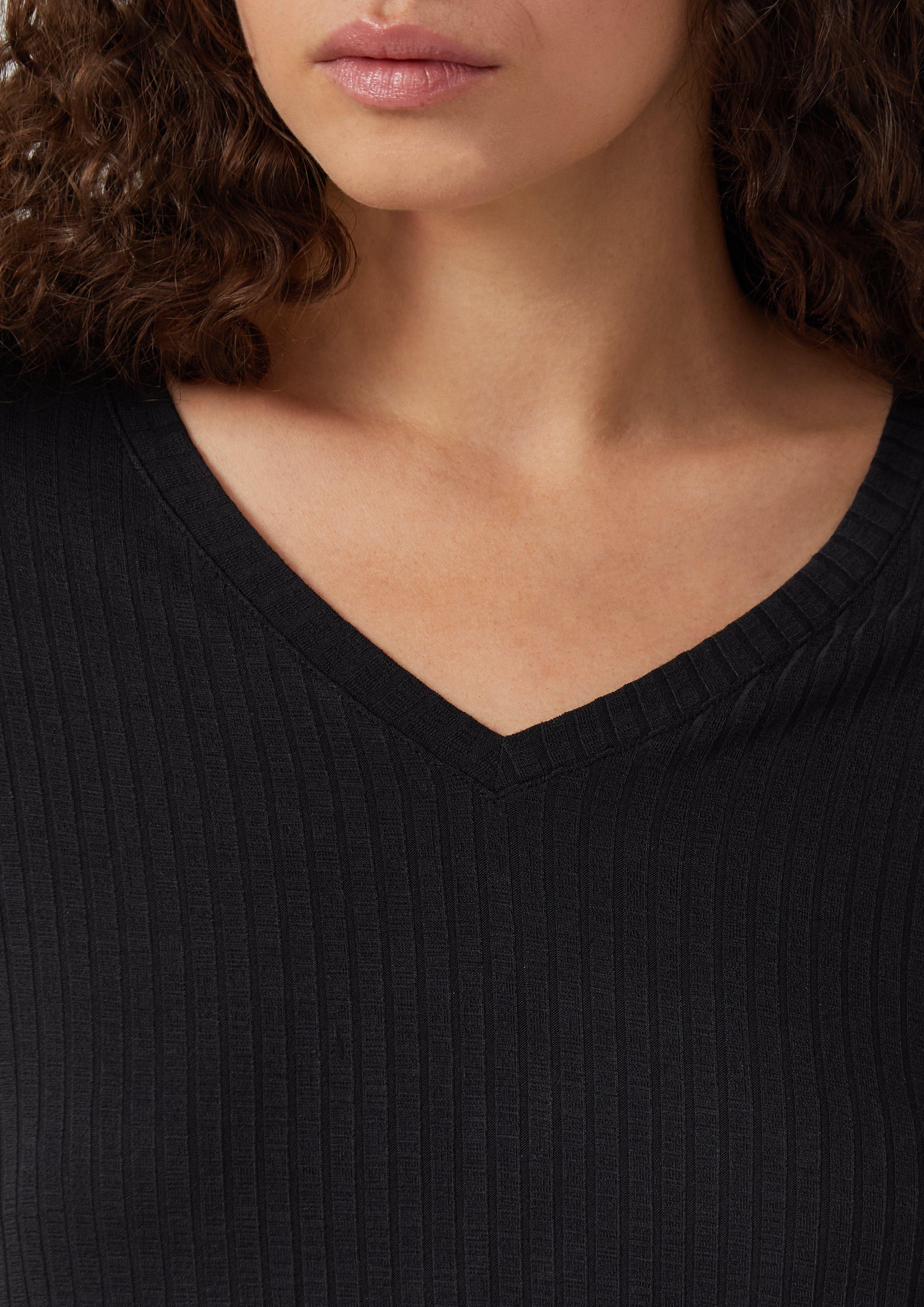 T-shirt in 9999, 4418 & 7803