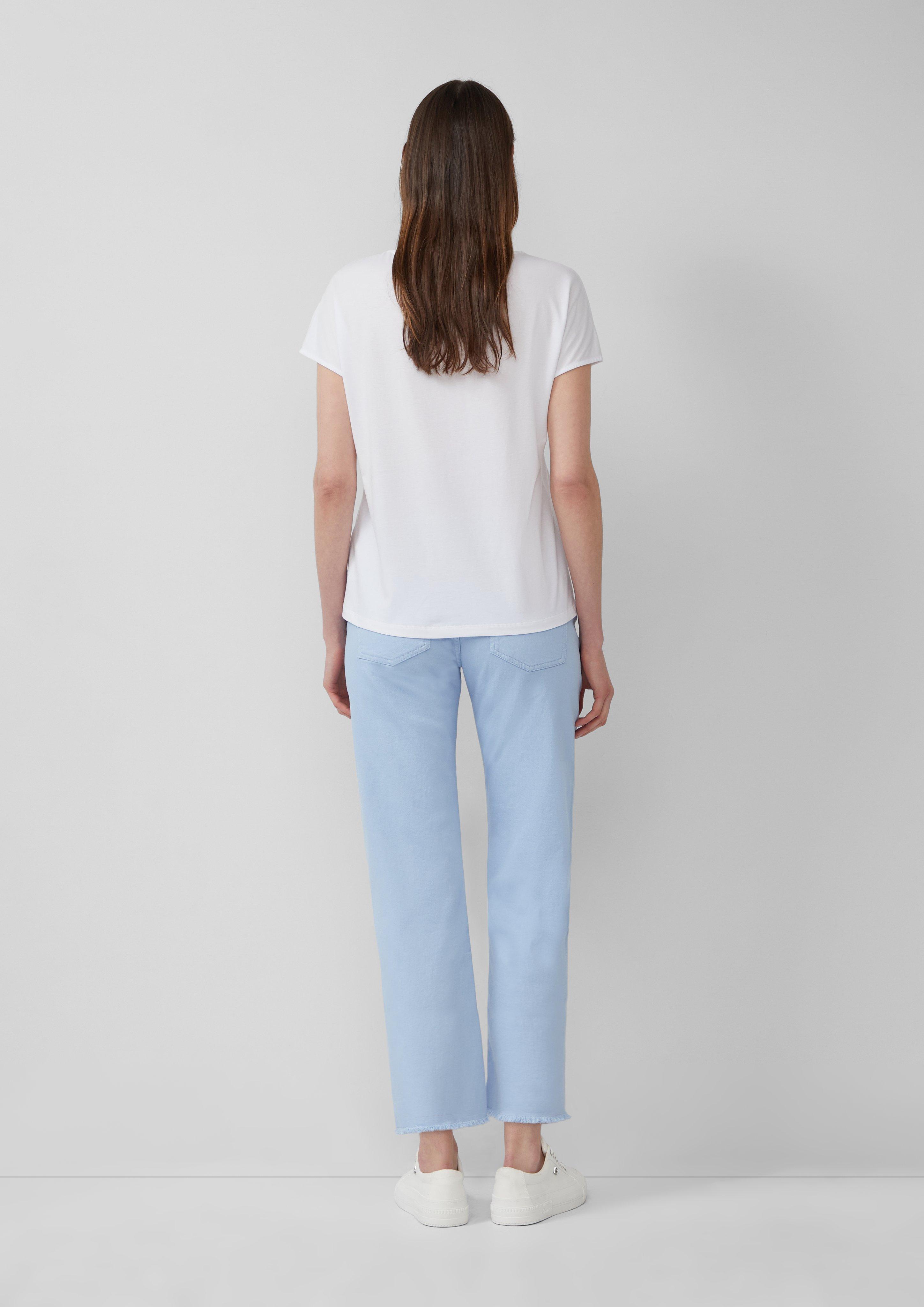 T-Shirt in 0100, 9999, 3533 & 5083