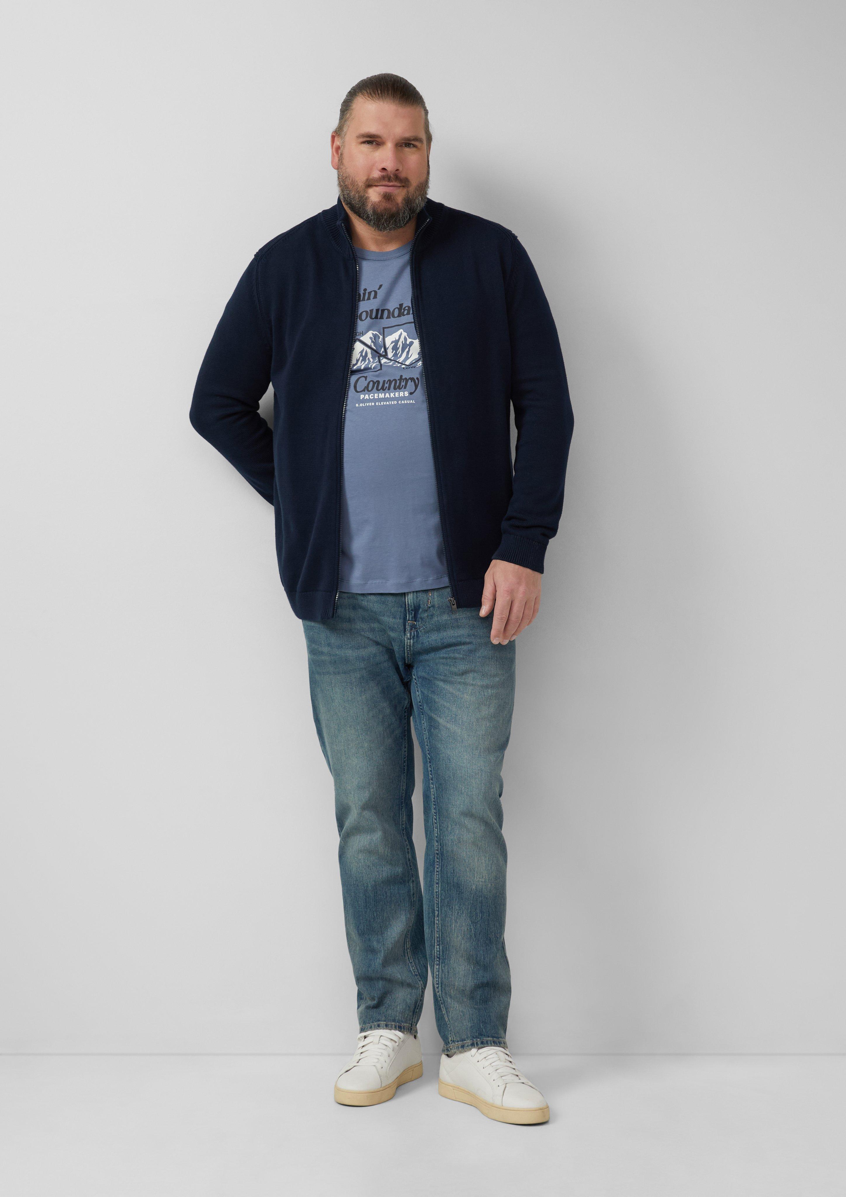 T-shirt in 53D1, 90D1 & 99D1