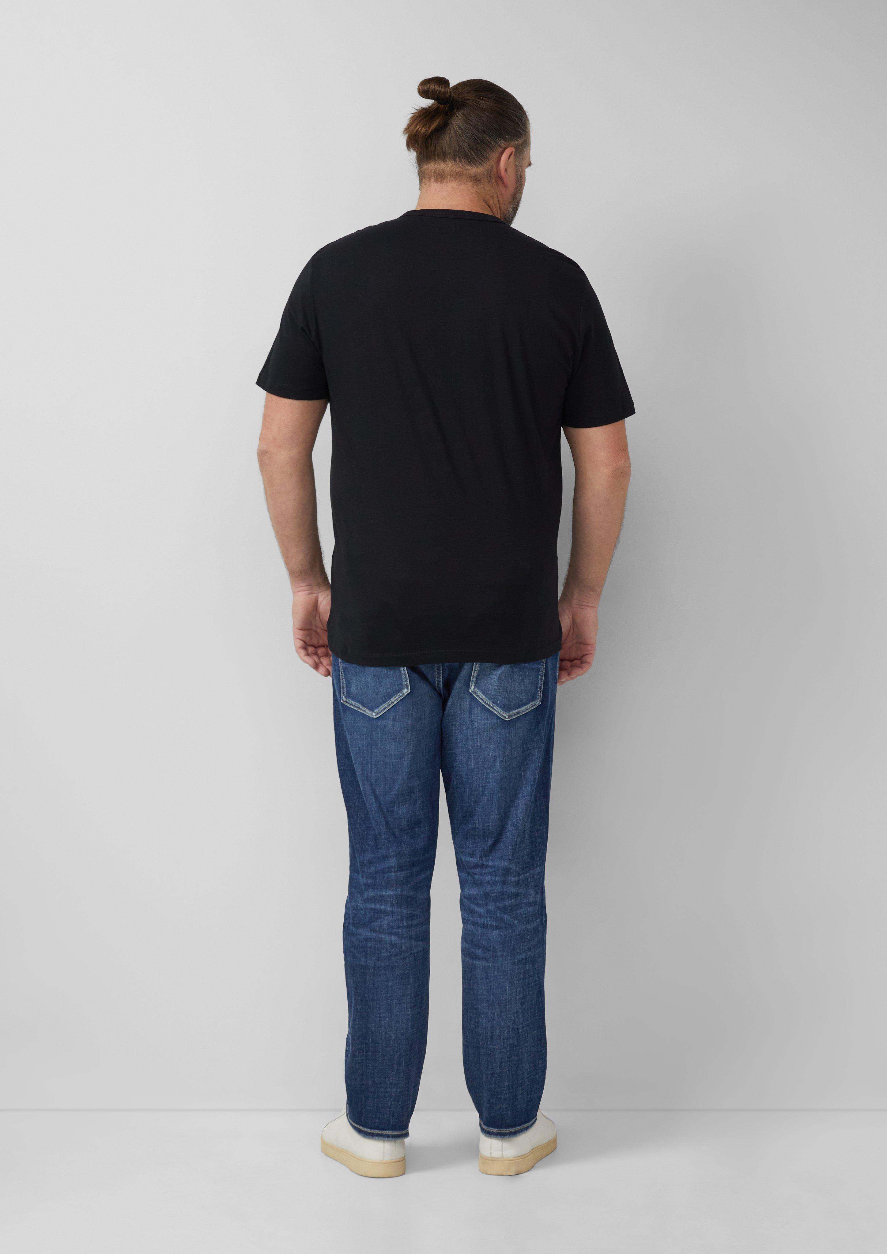 T-shirt in 99D1, 53D1 & 90D1