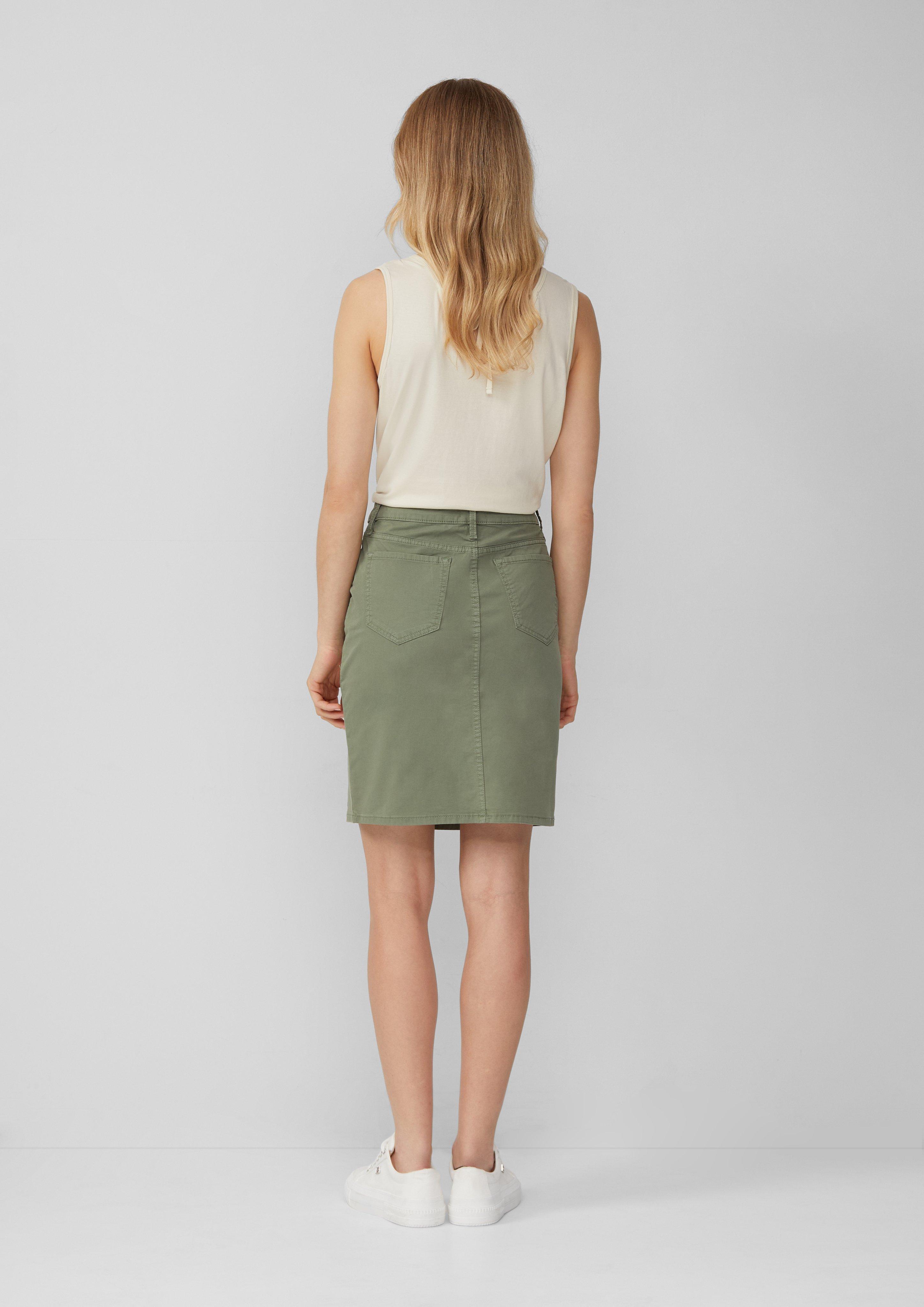 Rok in 7369, 5959, 8404 & 9999