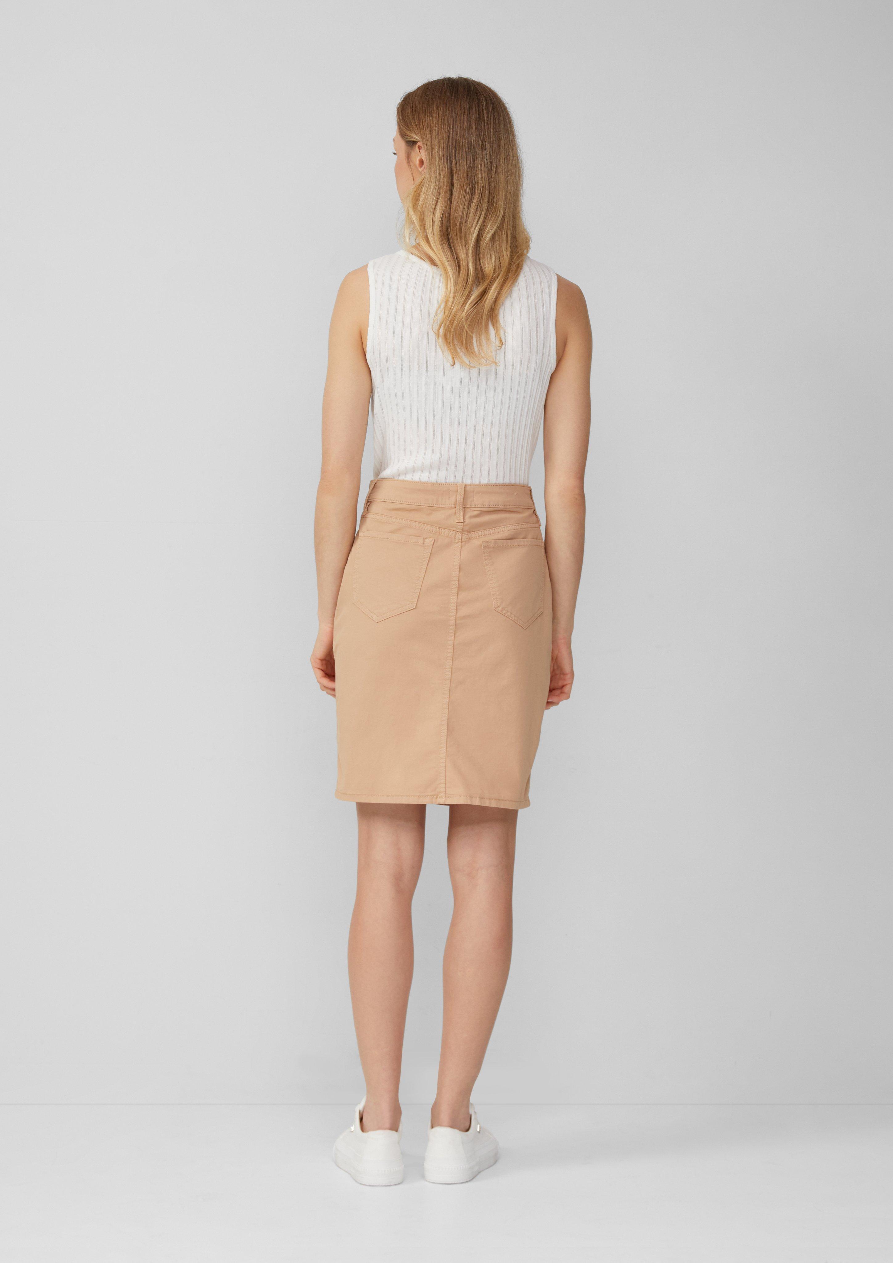 Jupe in 8404, 5959, 7369 & 9999