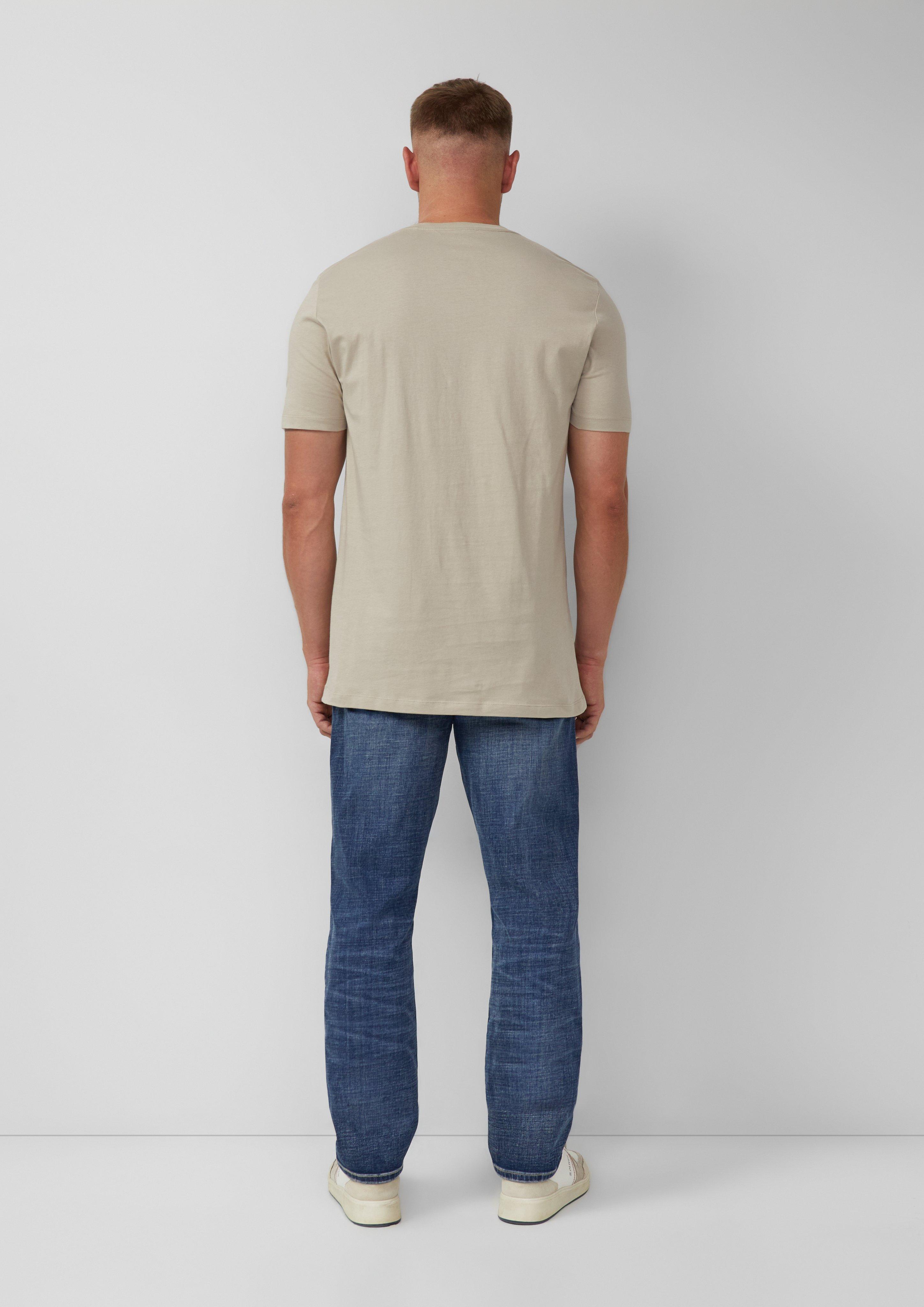 T-shirt in 8161, 0100, 5363, 3626, 9999 & 5978