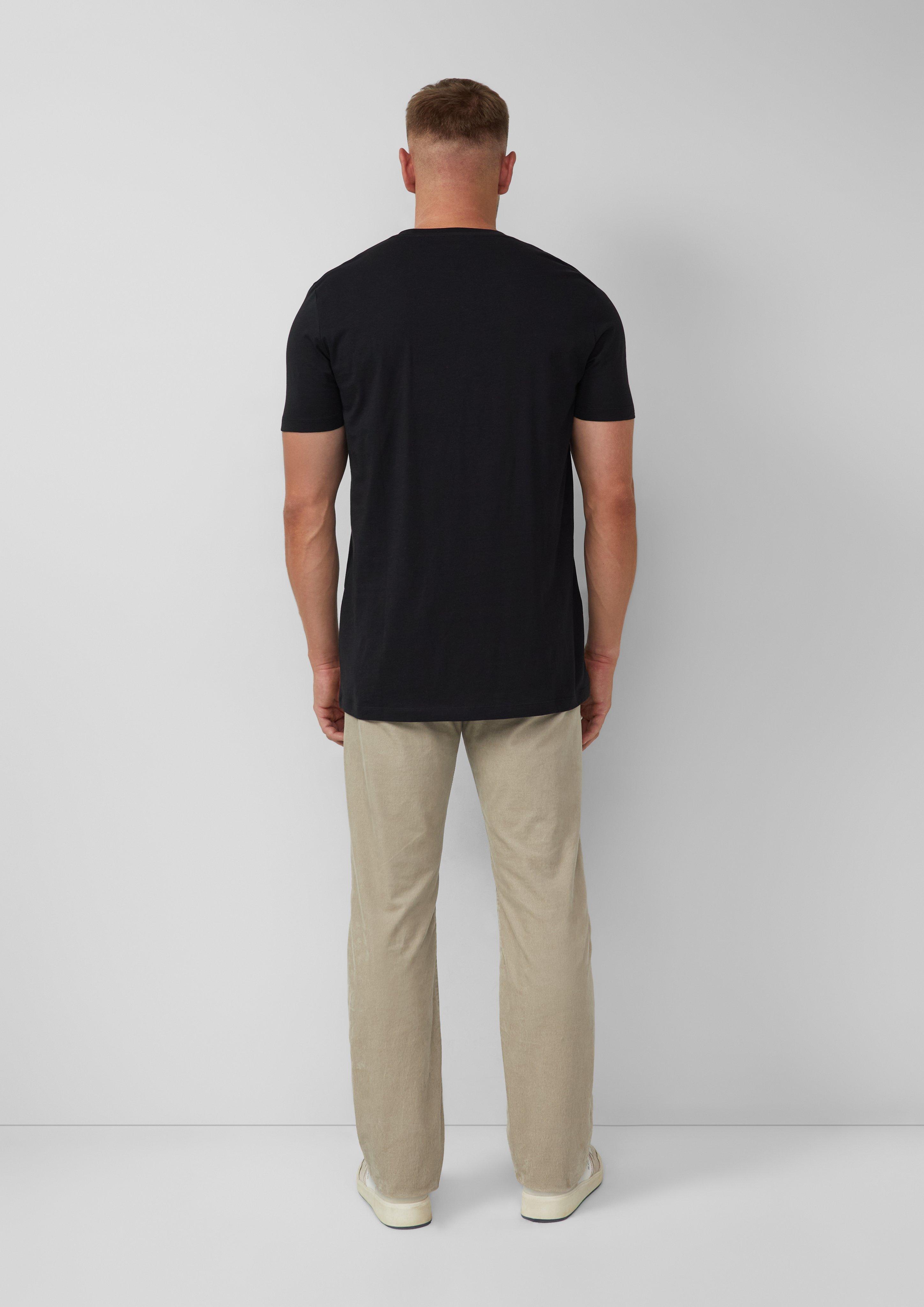 T-shirt in 9999, 8161, 0100, 5363, 3626 & 5978