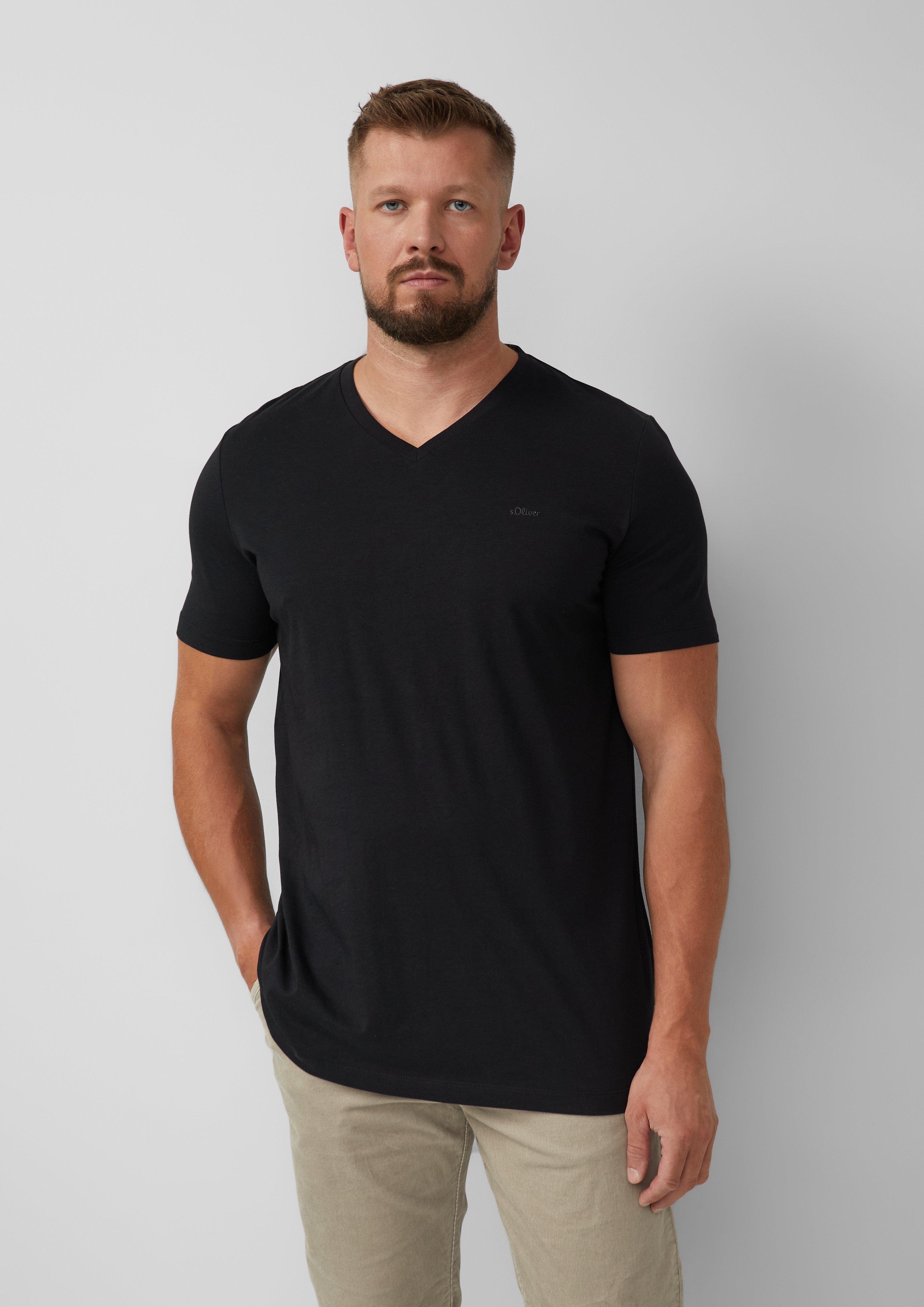 T-shirt in 9999, 8161, 0100, 5363, 3626 & 5978