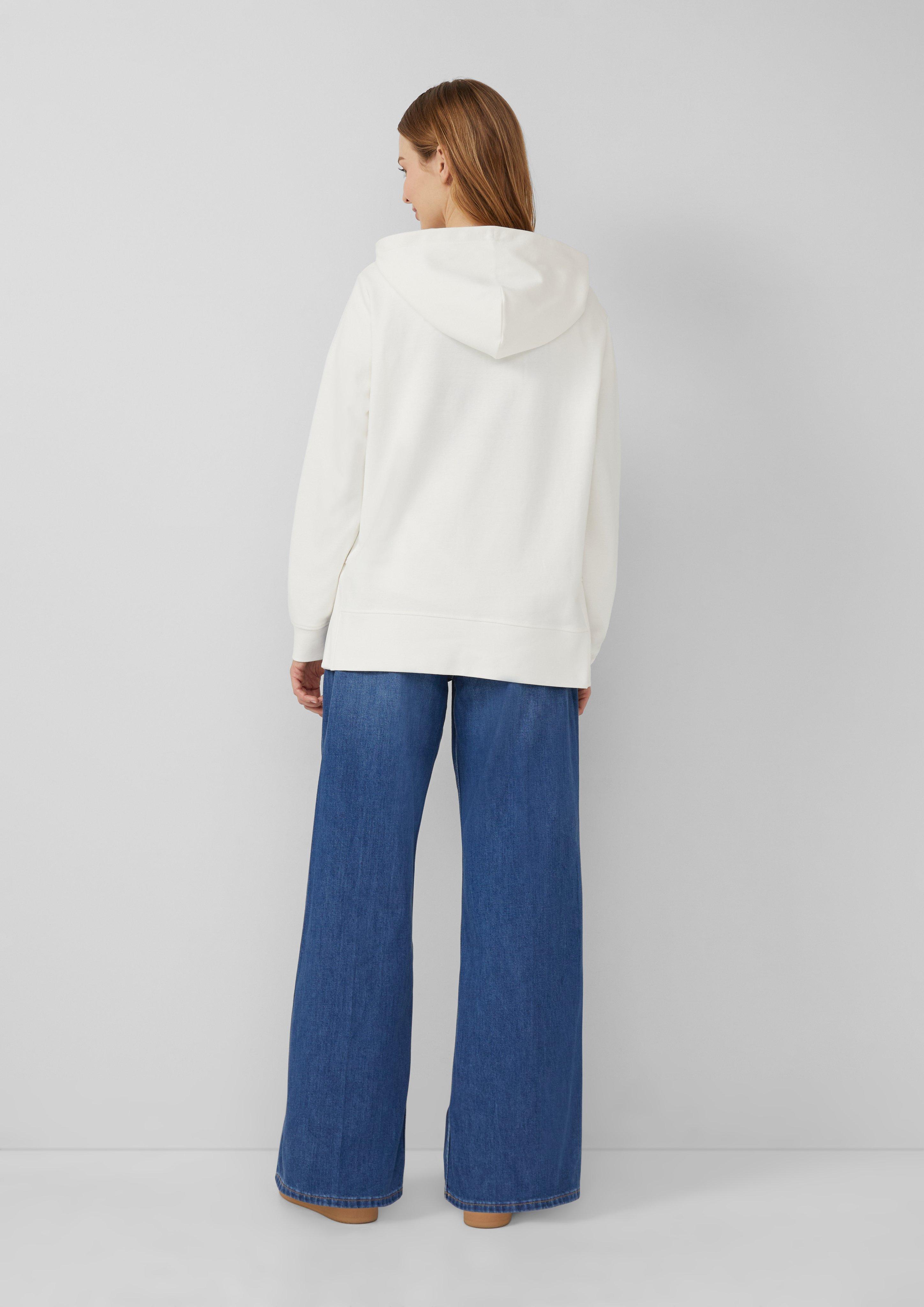 Sweatshirt in 0210, 5141, 3902 & 5527