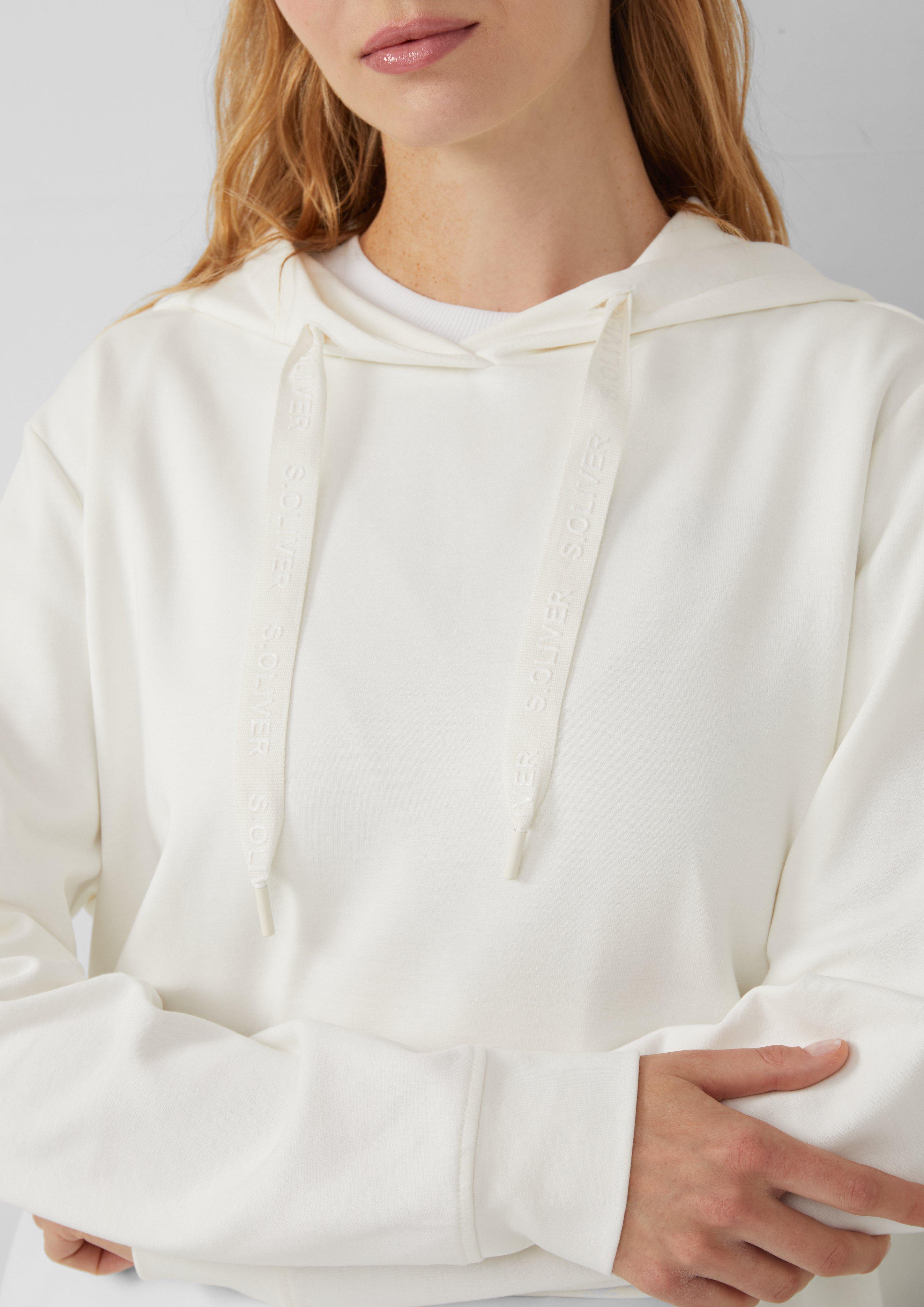 Sweatshirt in 0210, 5141, 3902 & 5527