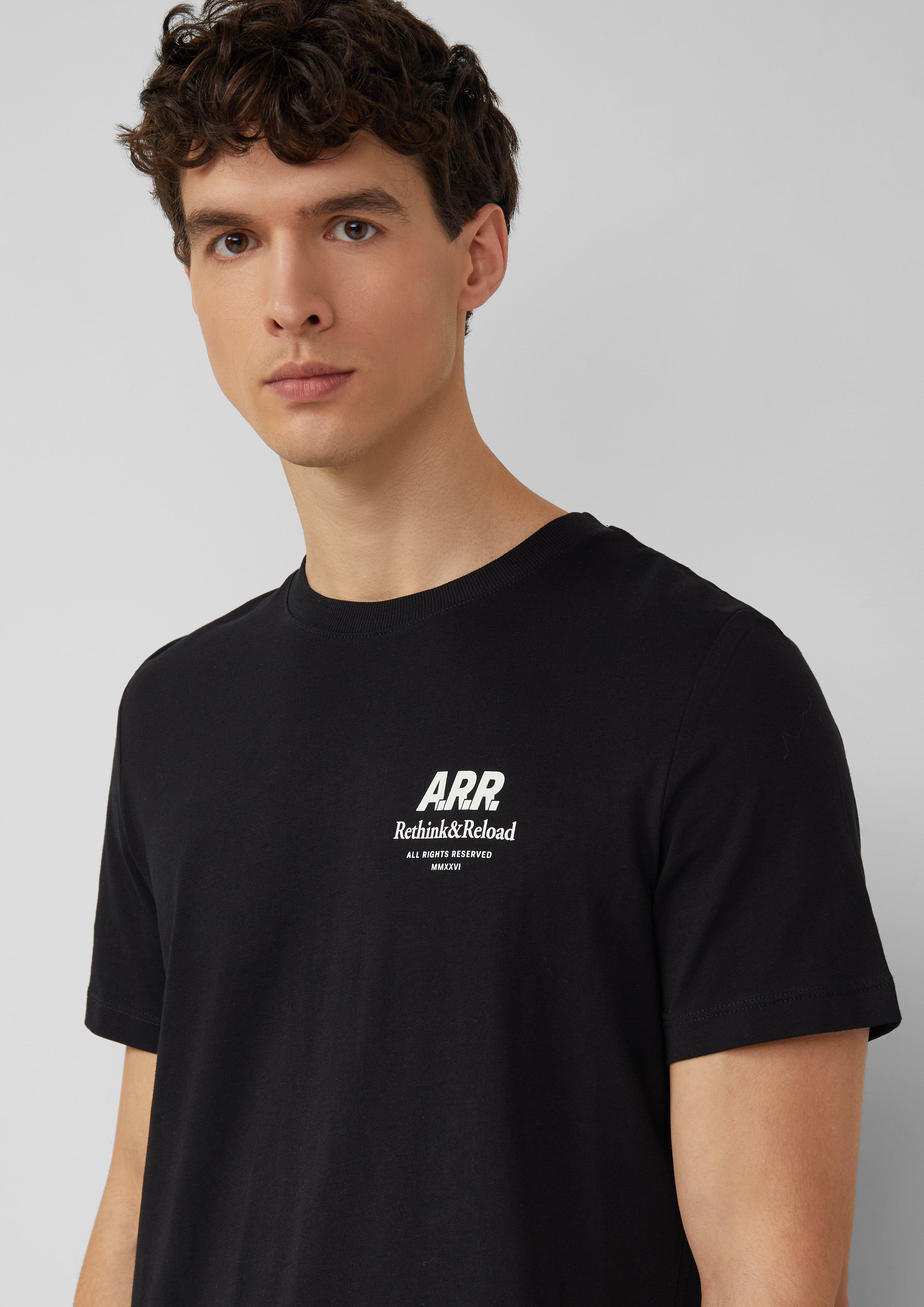 T-shirt in 99D2, 61D2, 02D2, 59D2, 66D2 & 78D1