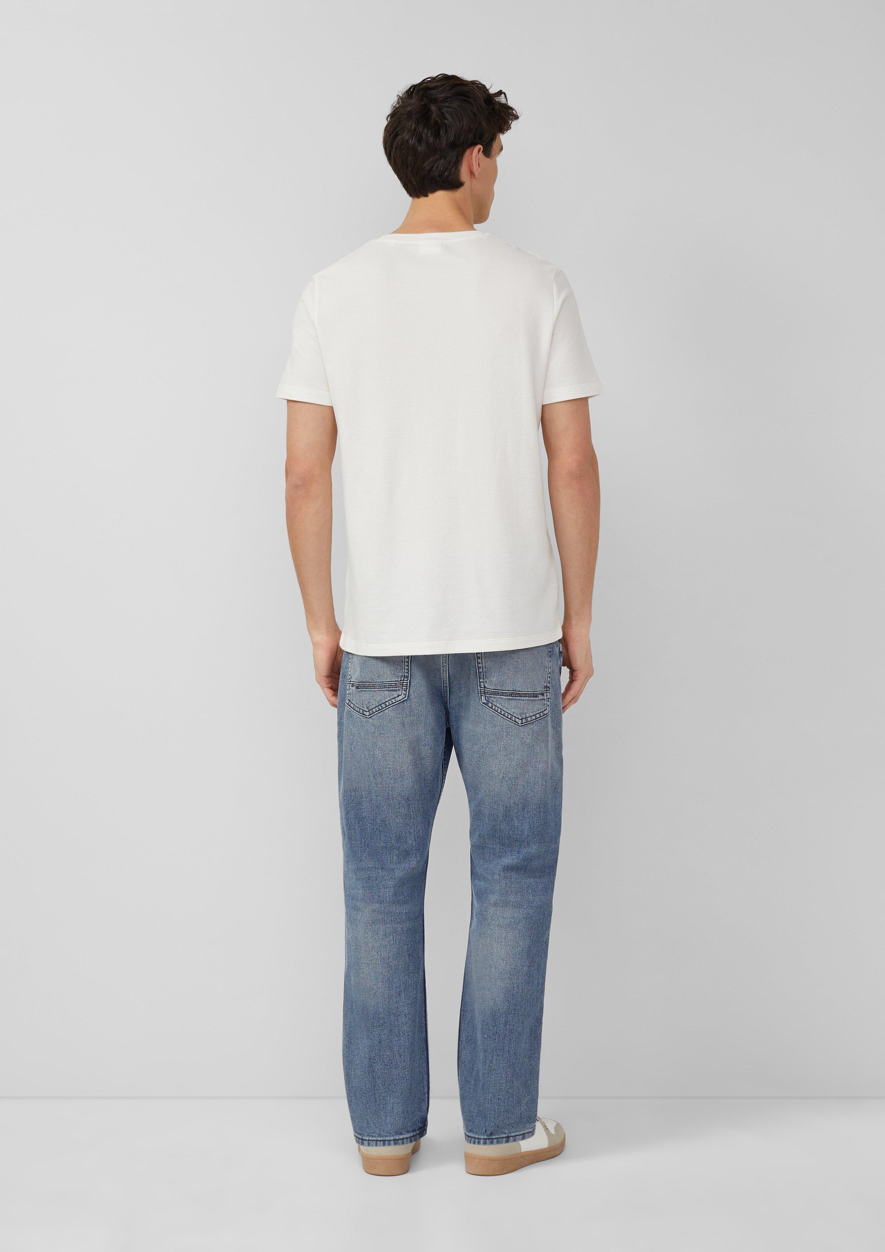 T-Shirt in 0200, 7983, 6122, 6244, 5978 & 9999