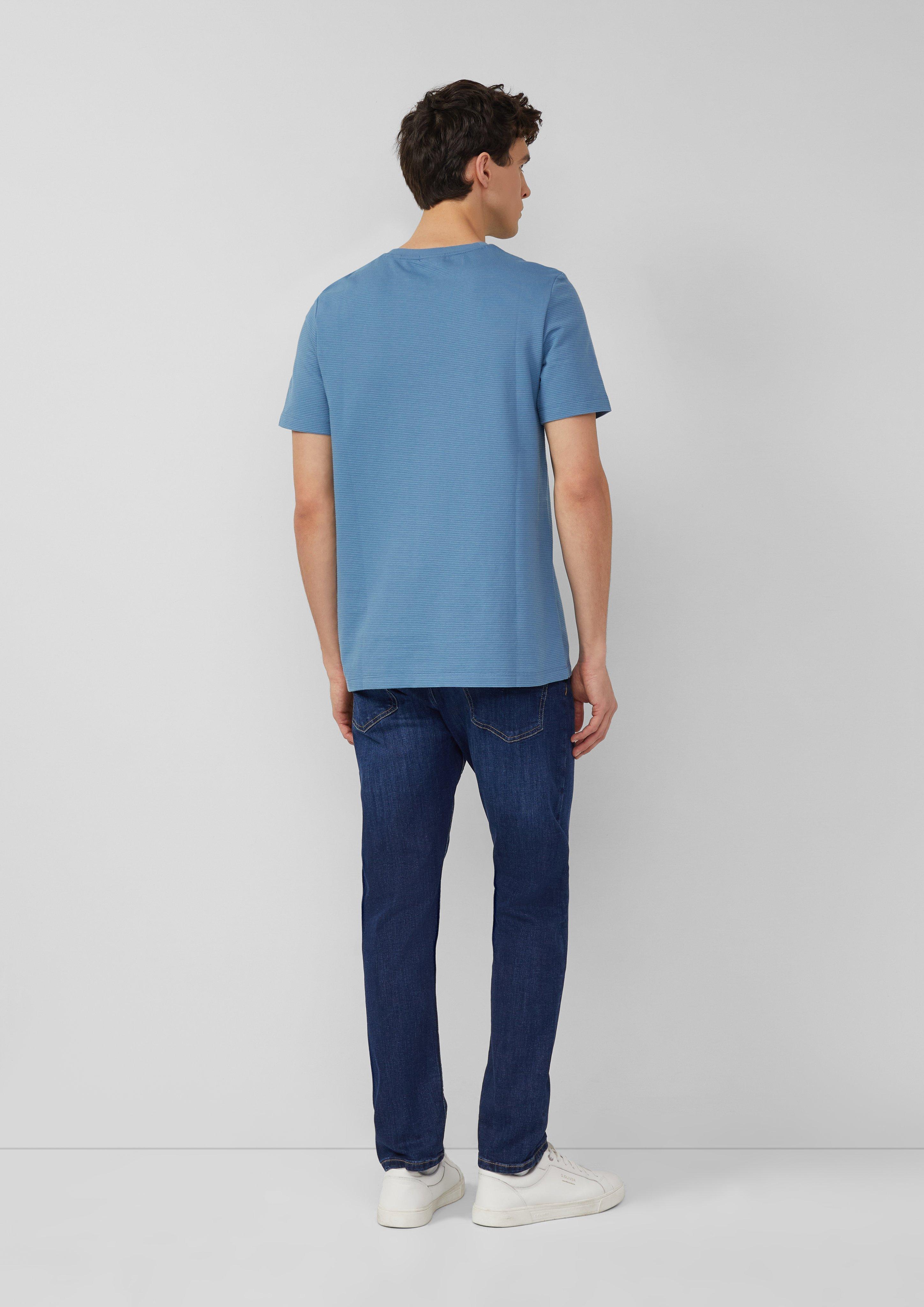 T-shirt in 6244, 7983, 6122, 0200, 5978 & 9999