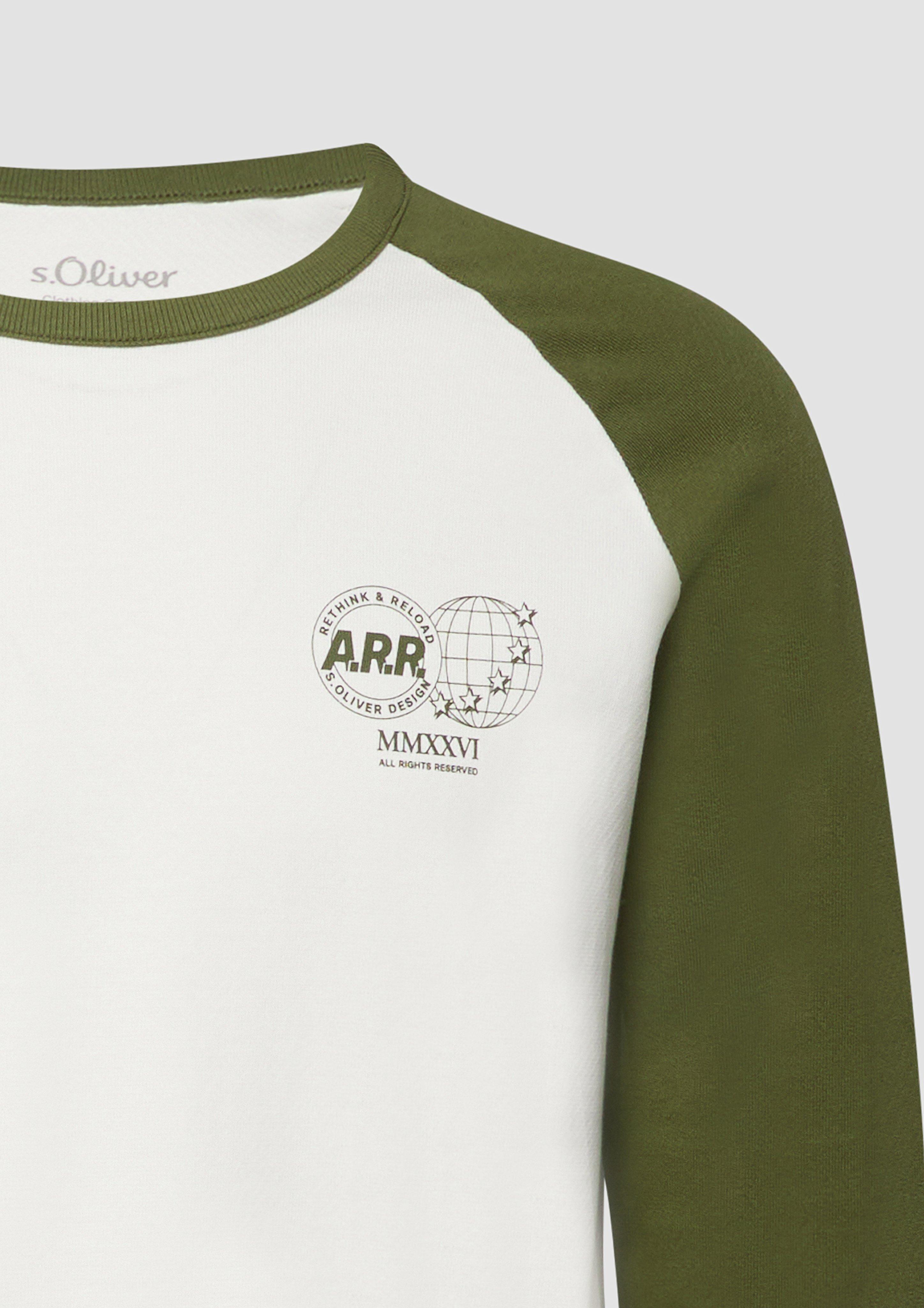 T-Shirt in 02D1 & 62D1