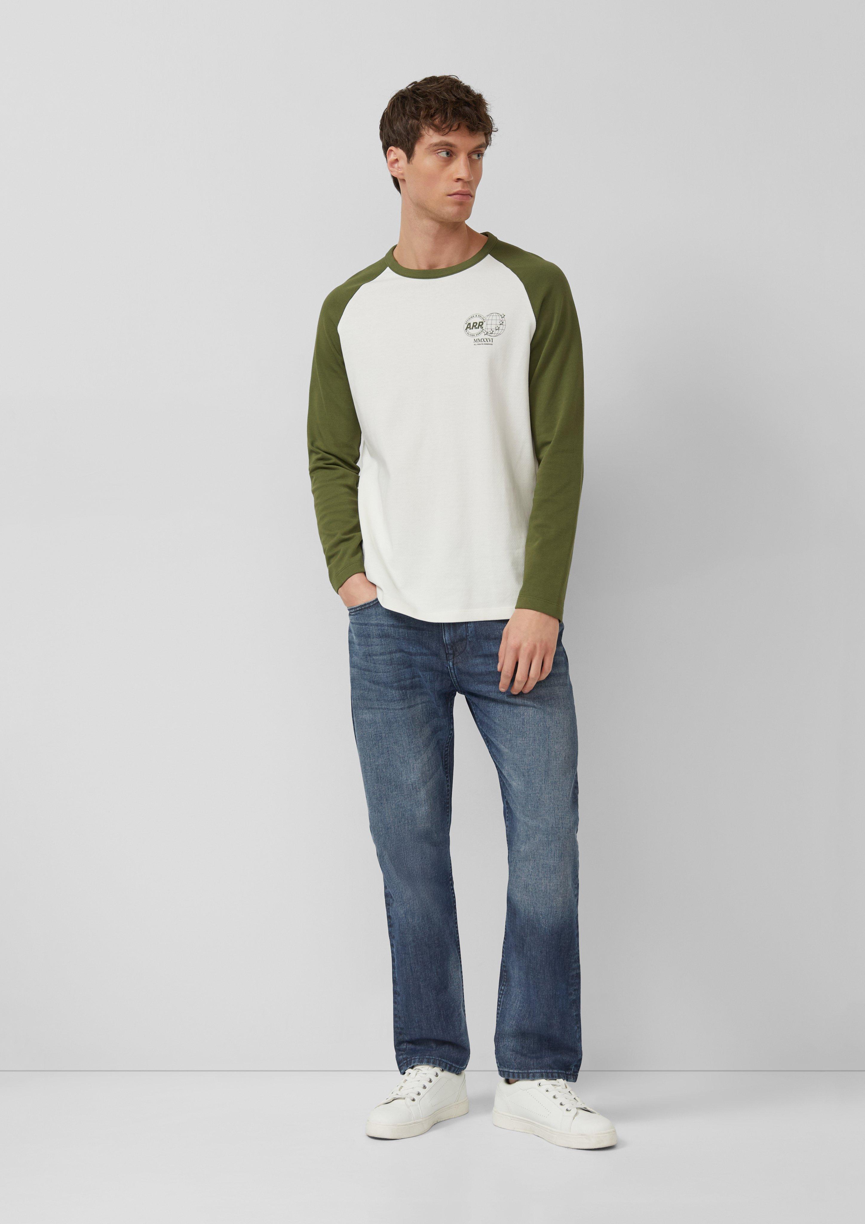 T-Shirt in 02D1 & 62D1