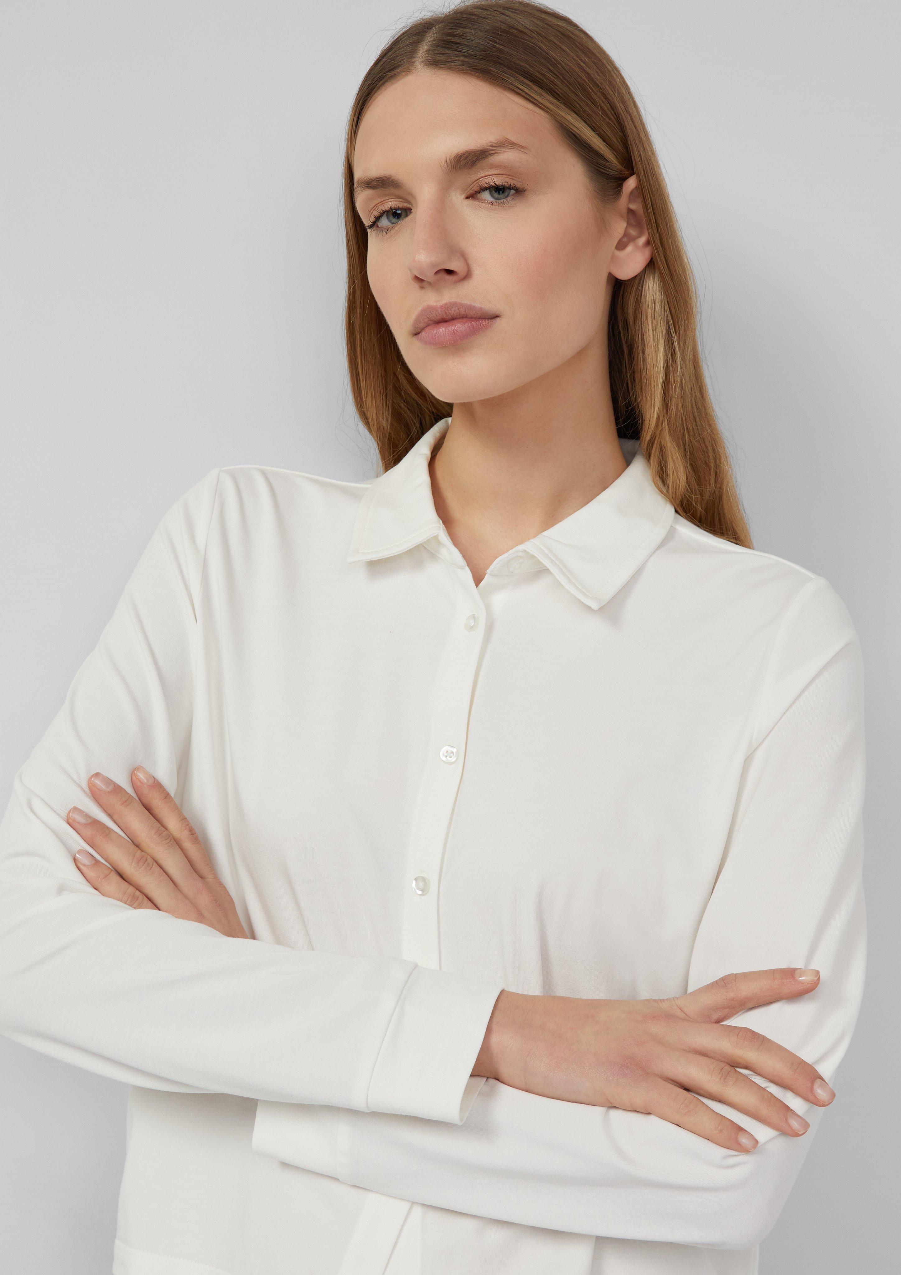 T-Shirt in 0210, 5959 & 5141