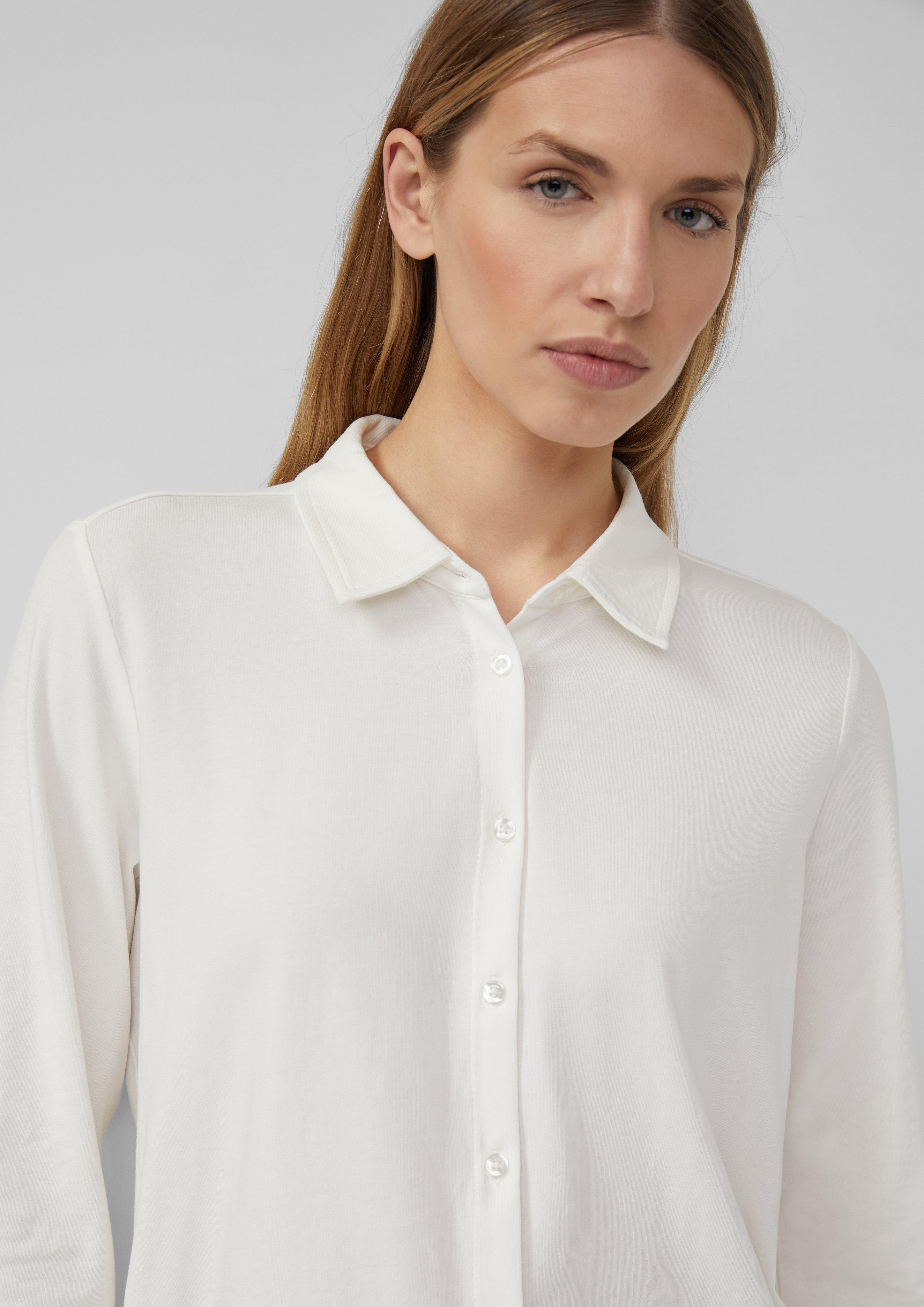 T-Shirt in 0210, 5959 & 5141