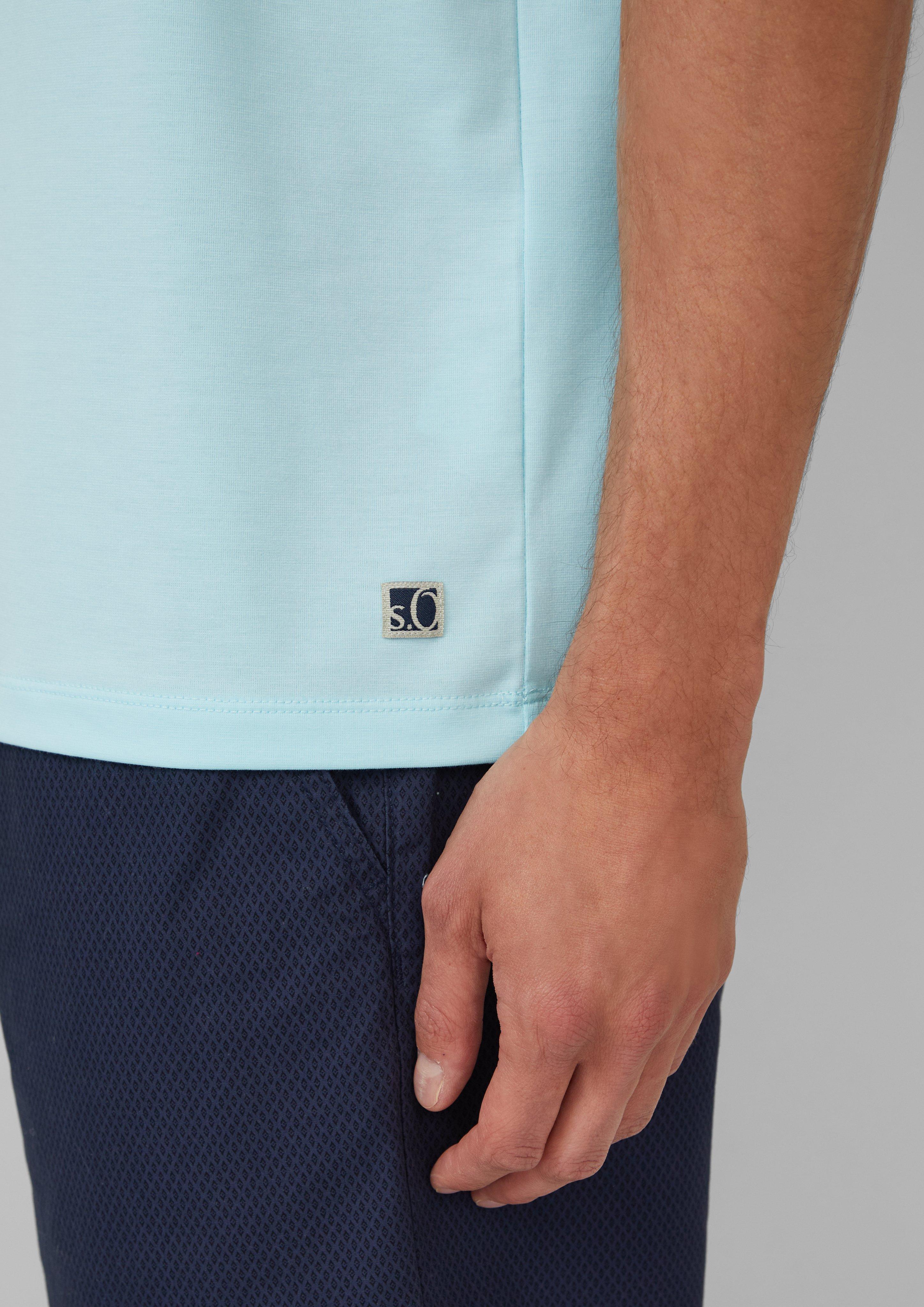 T-Shirt in 6540, 0100, 0330, 5852, 9999 & 9467