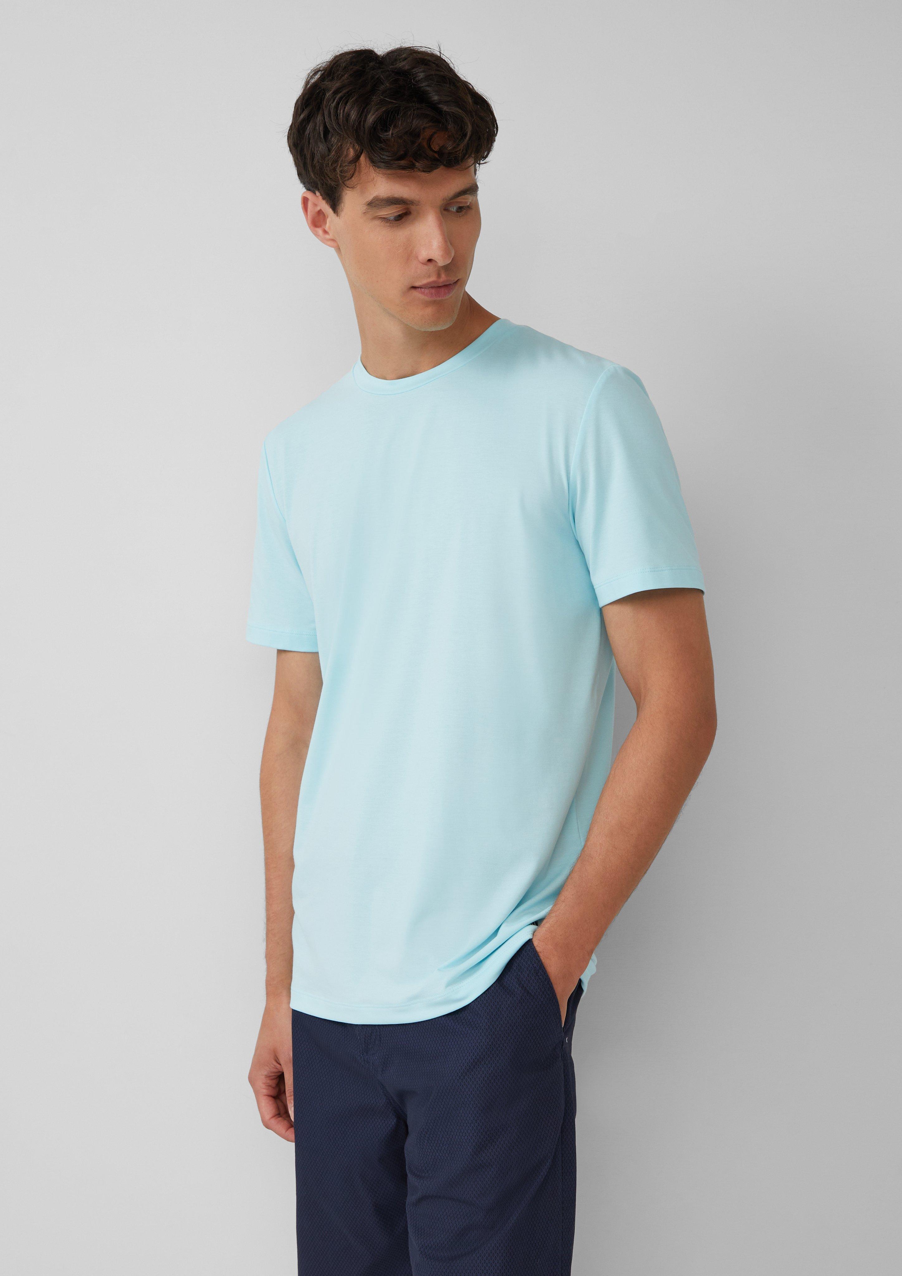 T-Shirt in 6540, 0100, 0330, 5852, 9999 & 9467