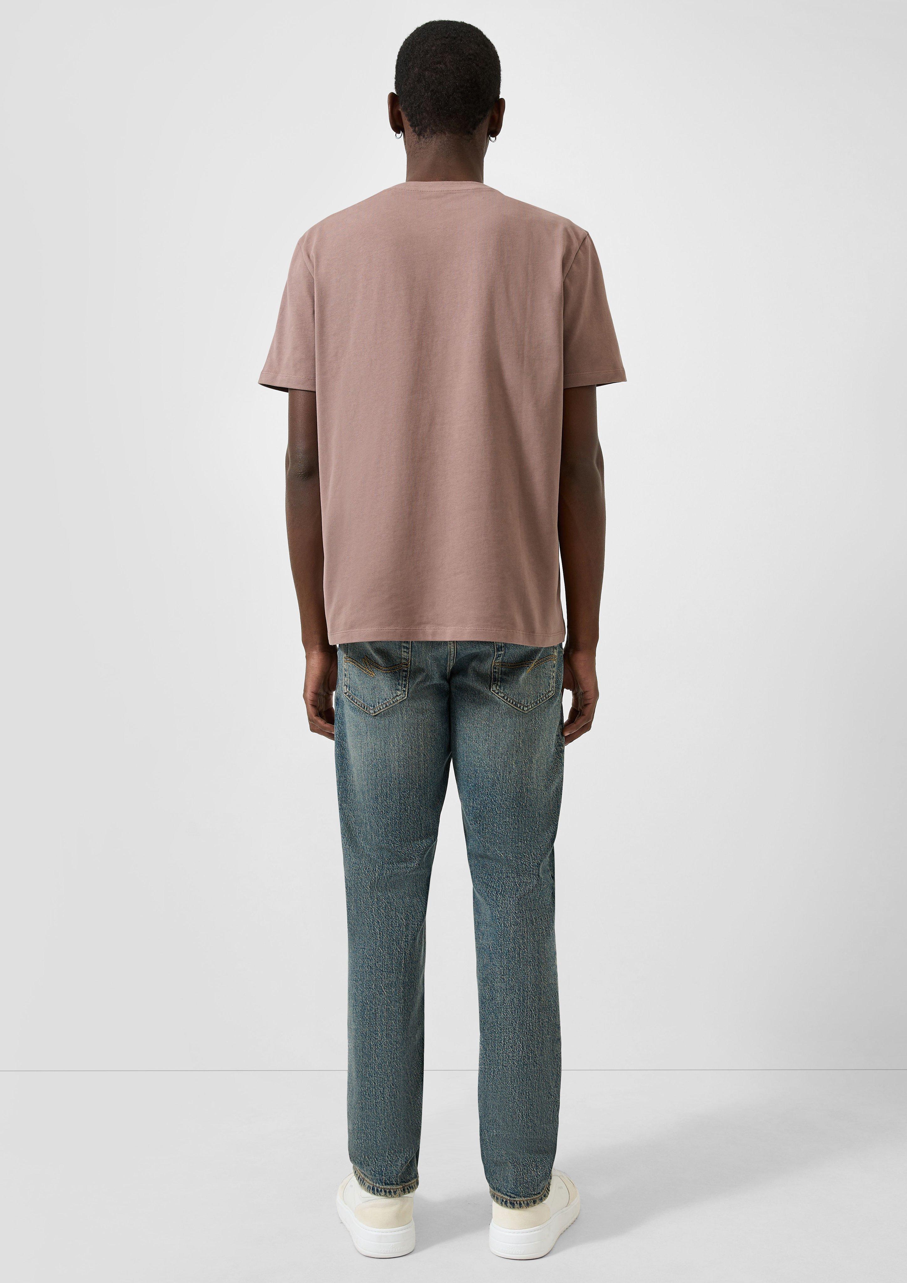 T-shirt in 86D0, 03D0 & 97D0