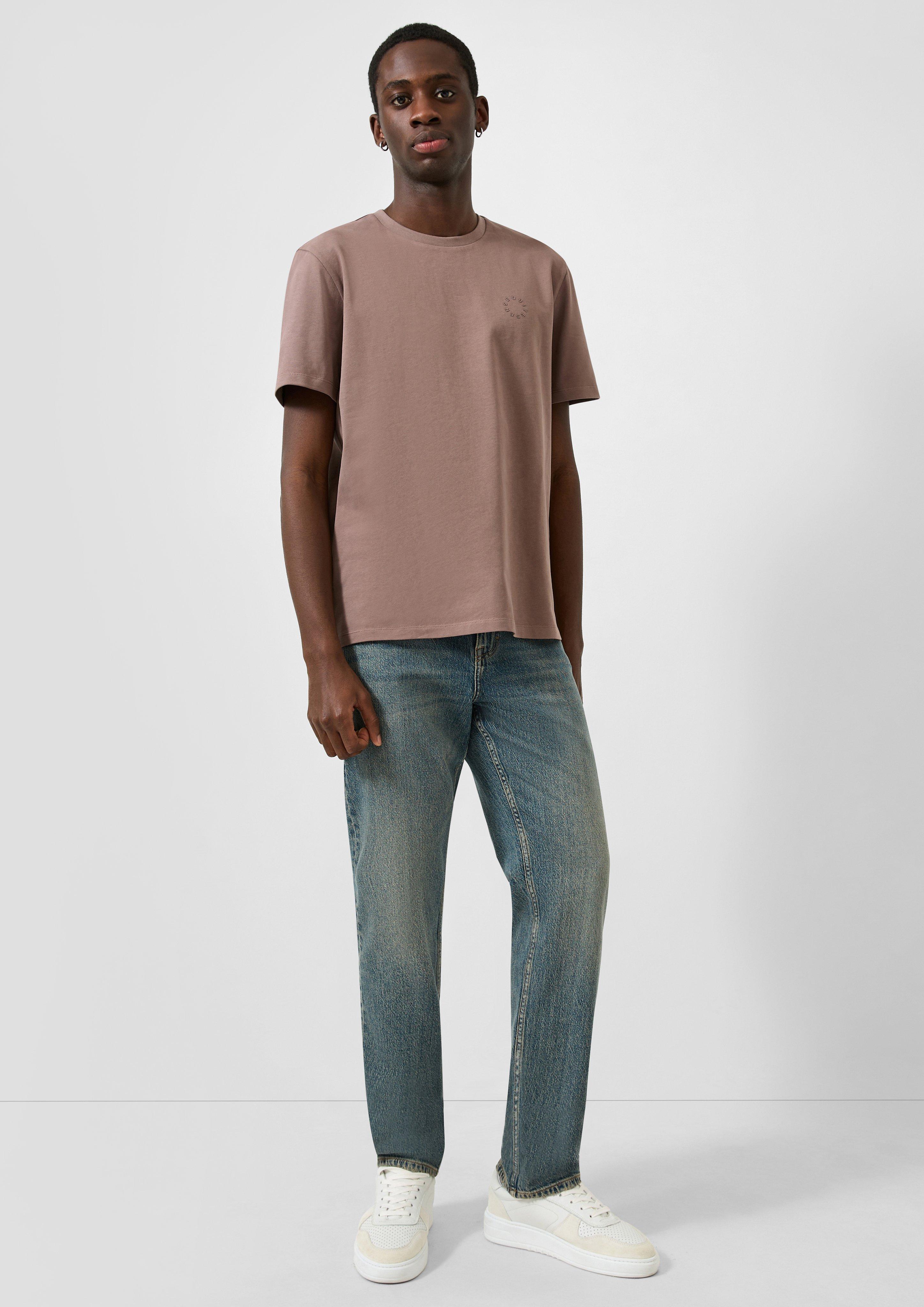 T-shirt in 86D0, 03D0 & 97D0