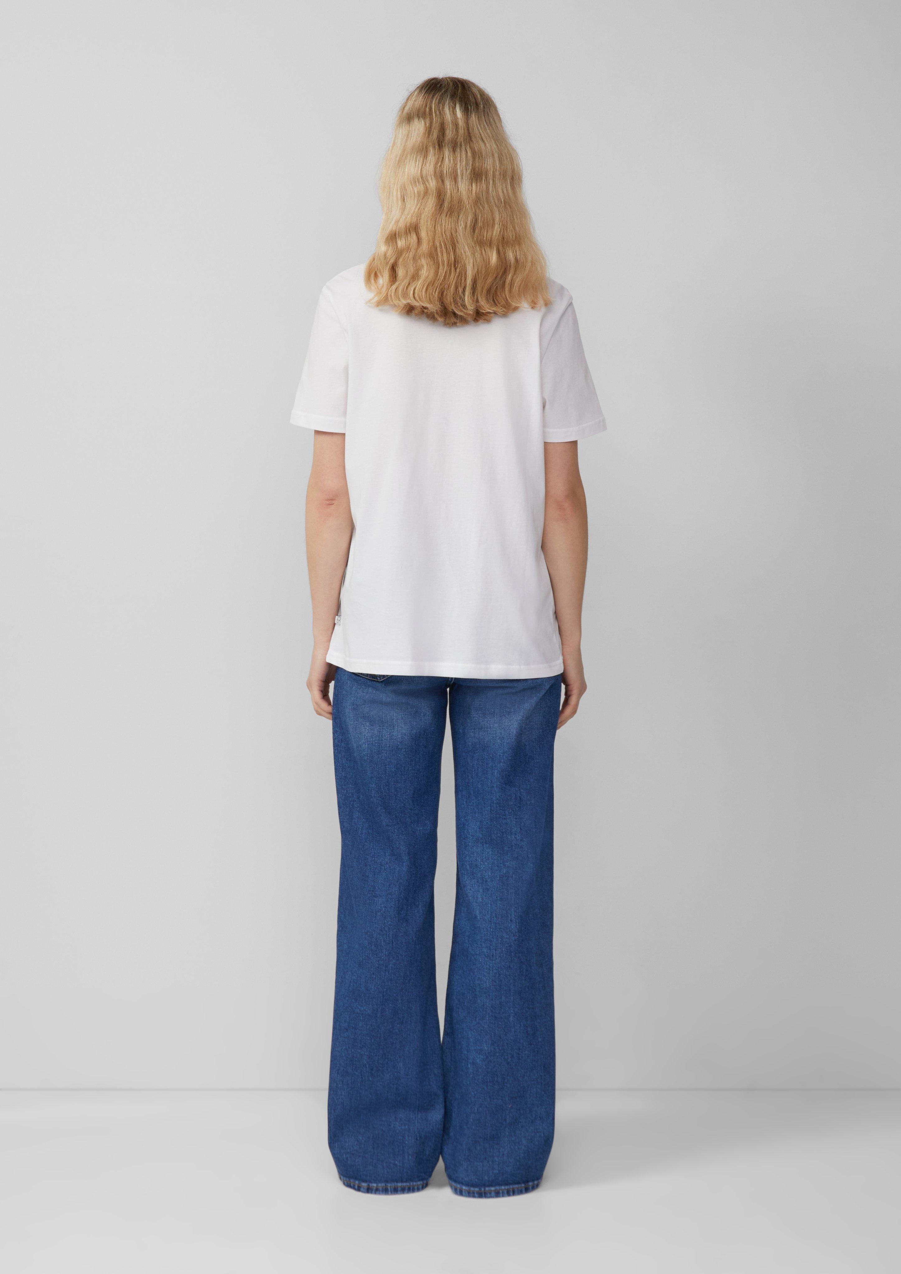 T-Shirt in 01D1, 01D0 & 99D0