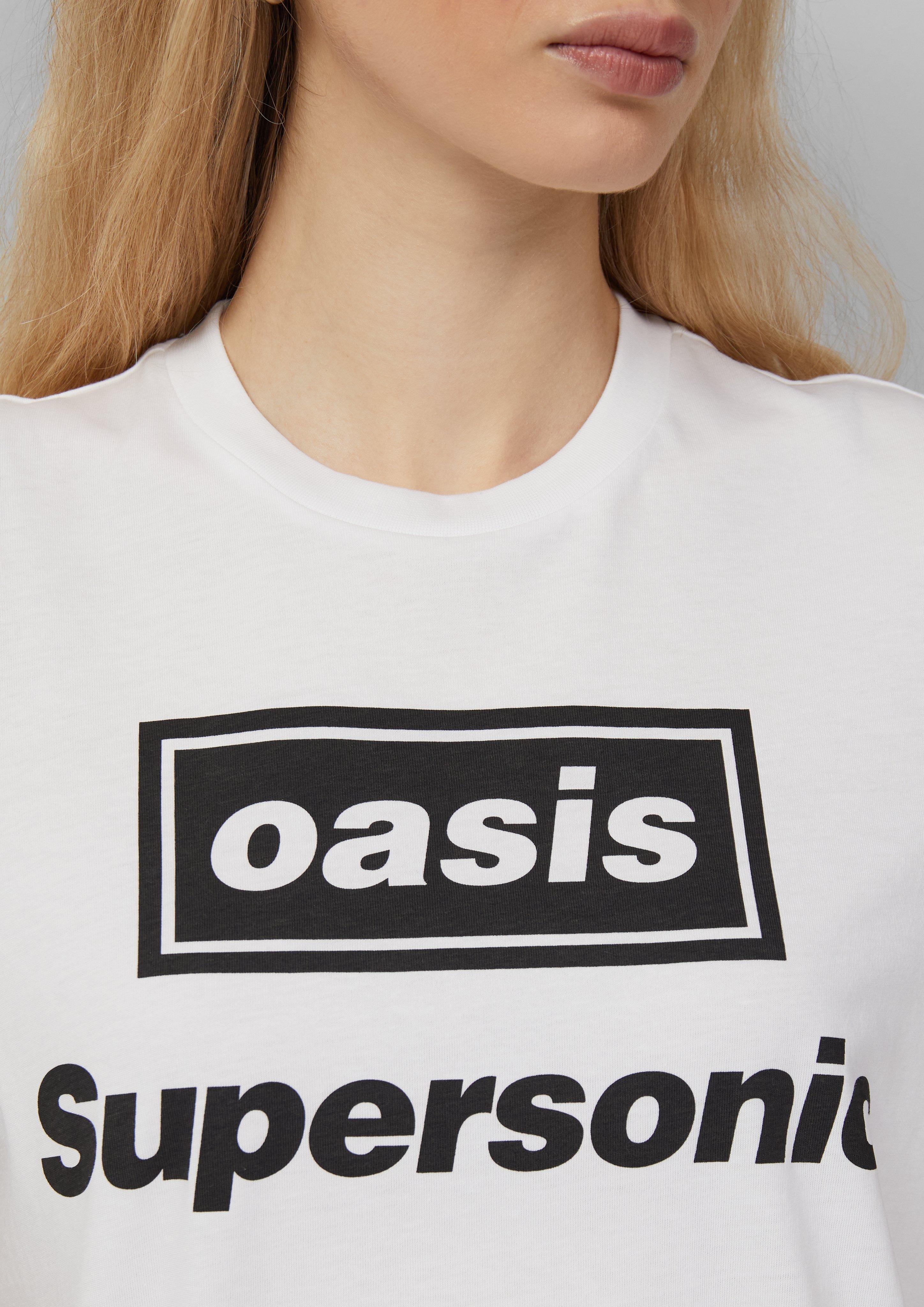 T-Shirt in 01D1, 01D0 & 99D0