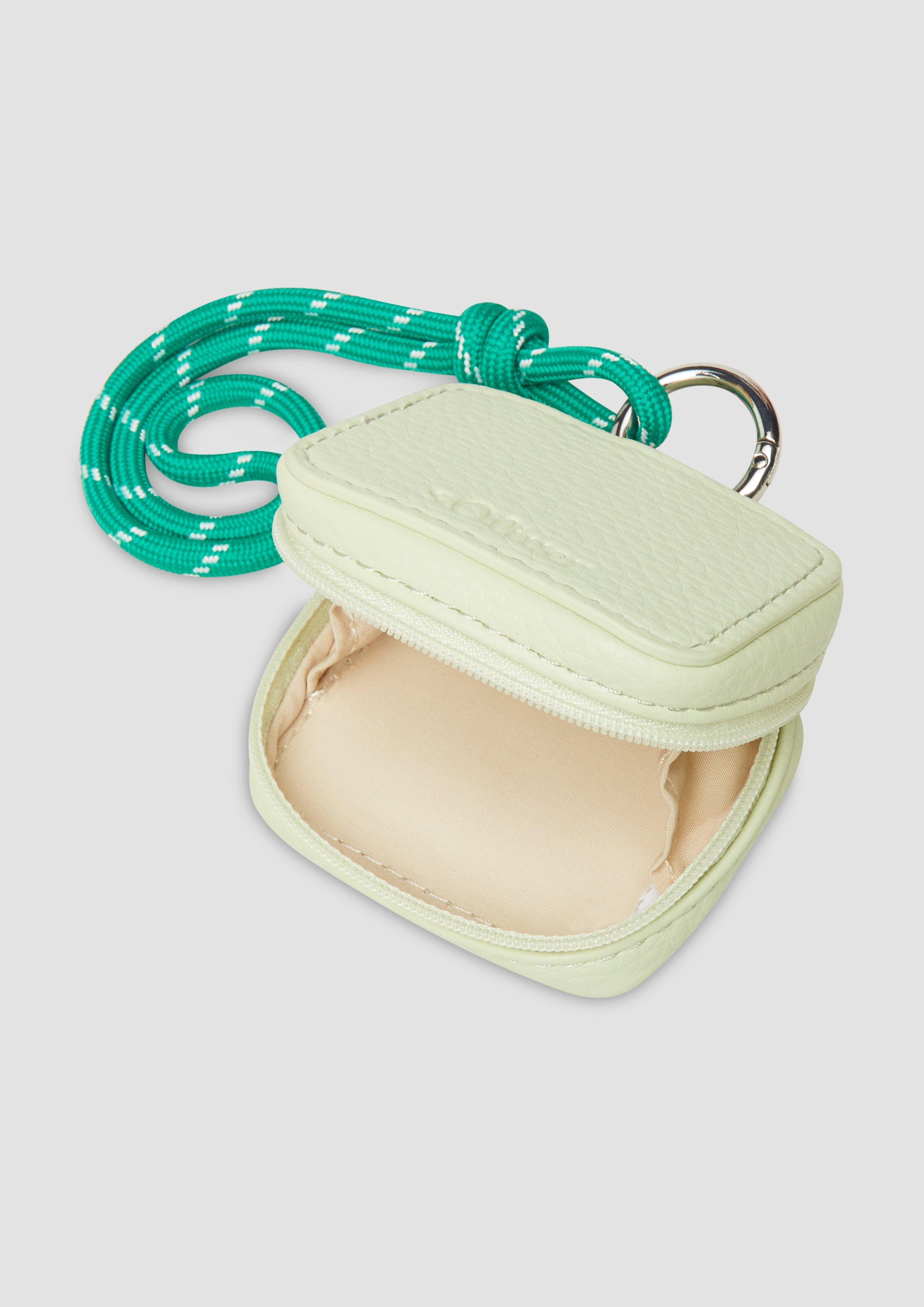 Tas in 7010, 0401 & 1015