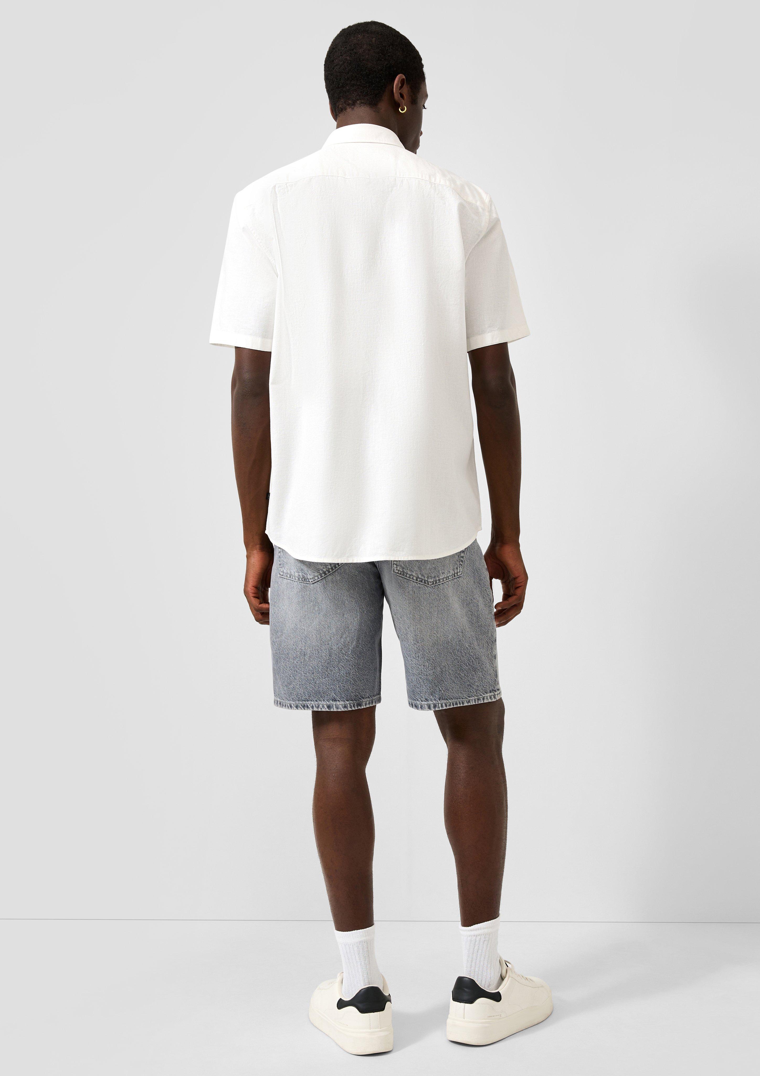 Traper bermude in 93Y4