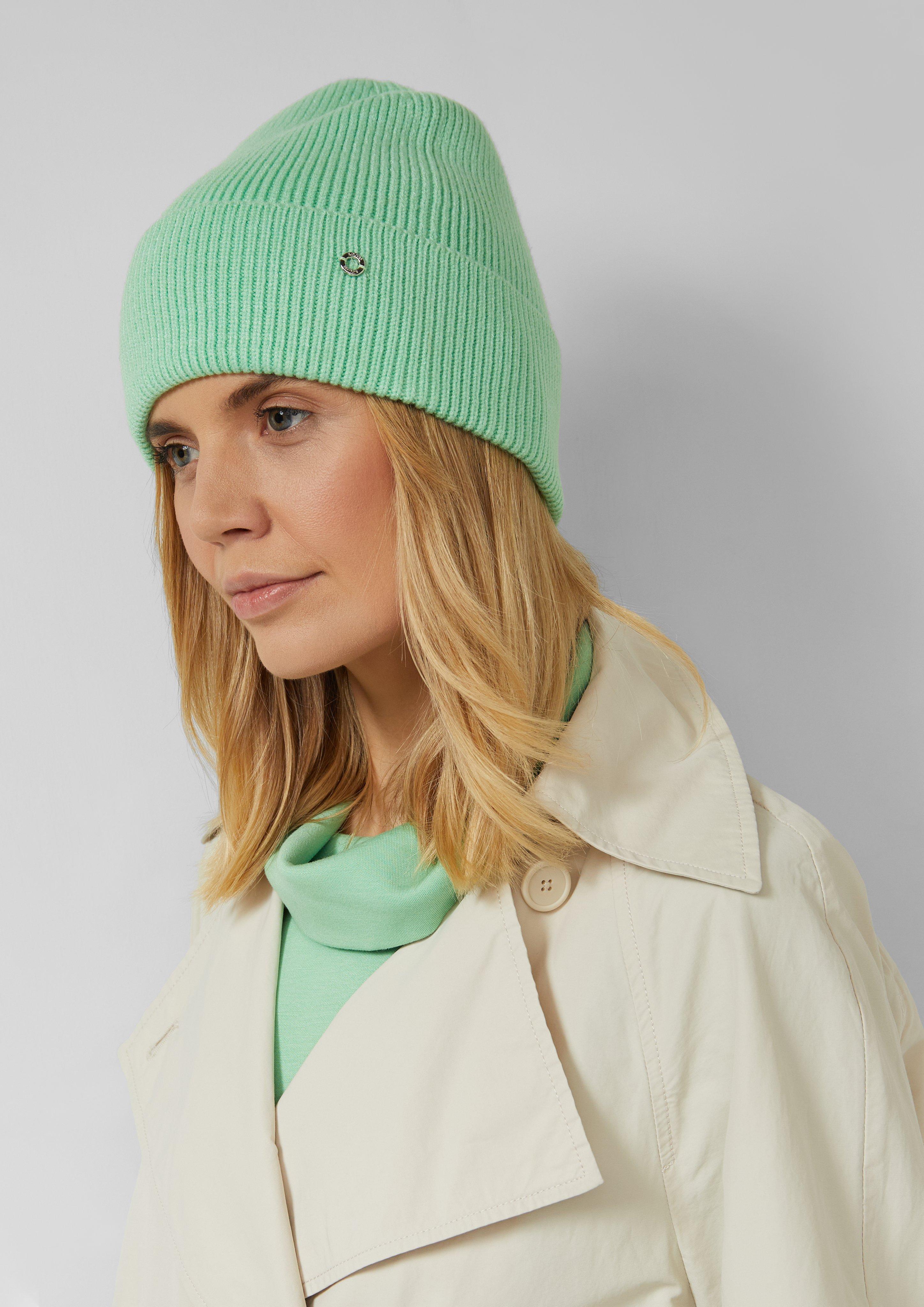 Bonnet in 7269 & 4156