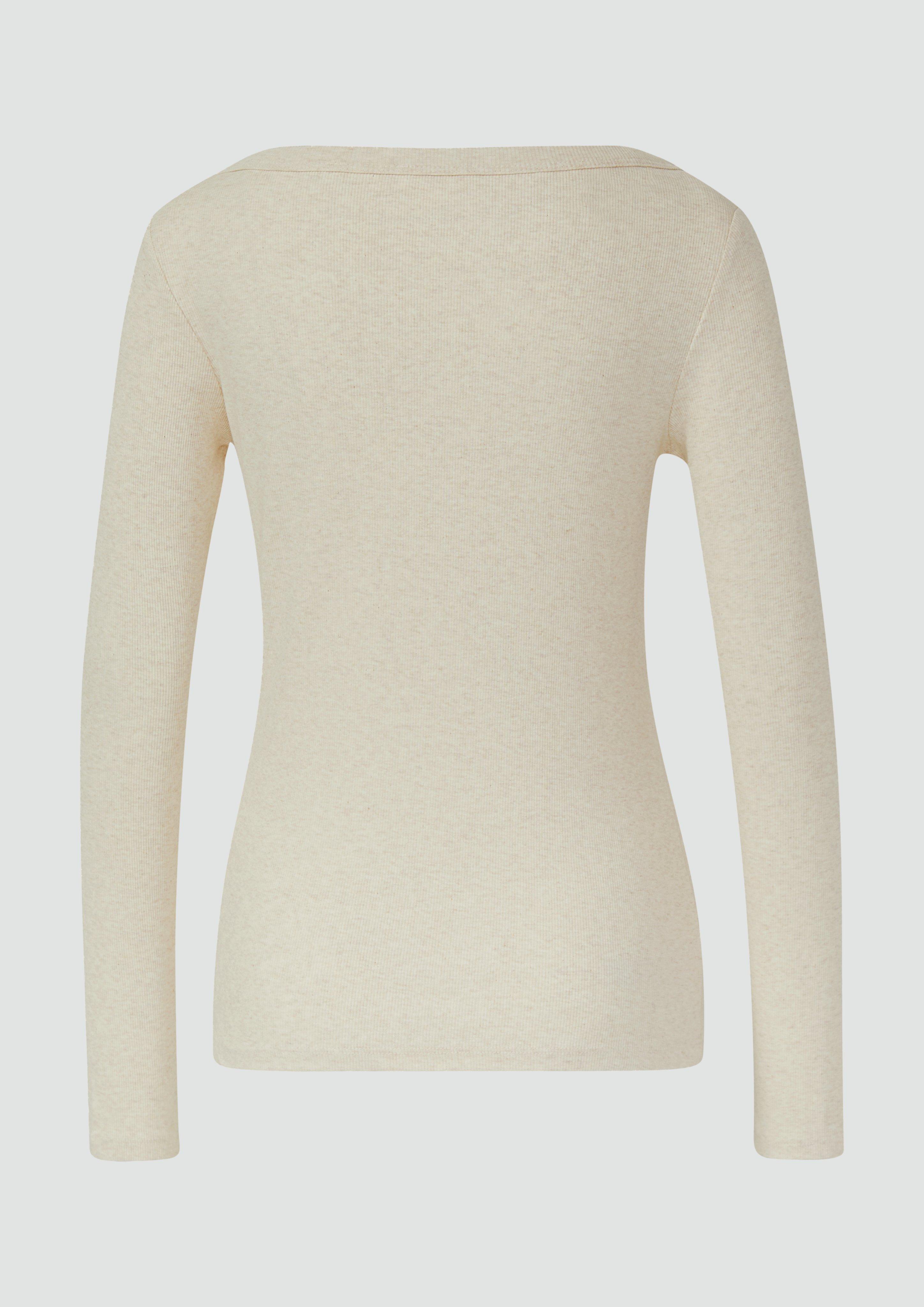 T-shirt in 81W9, 3384, 9999, 8945, 3902 & 0210